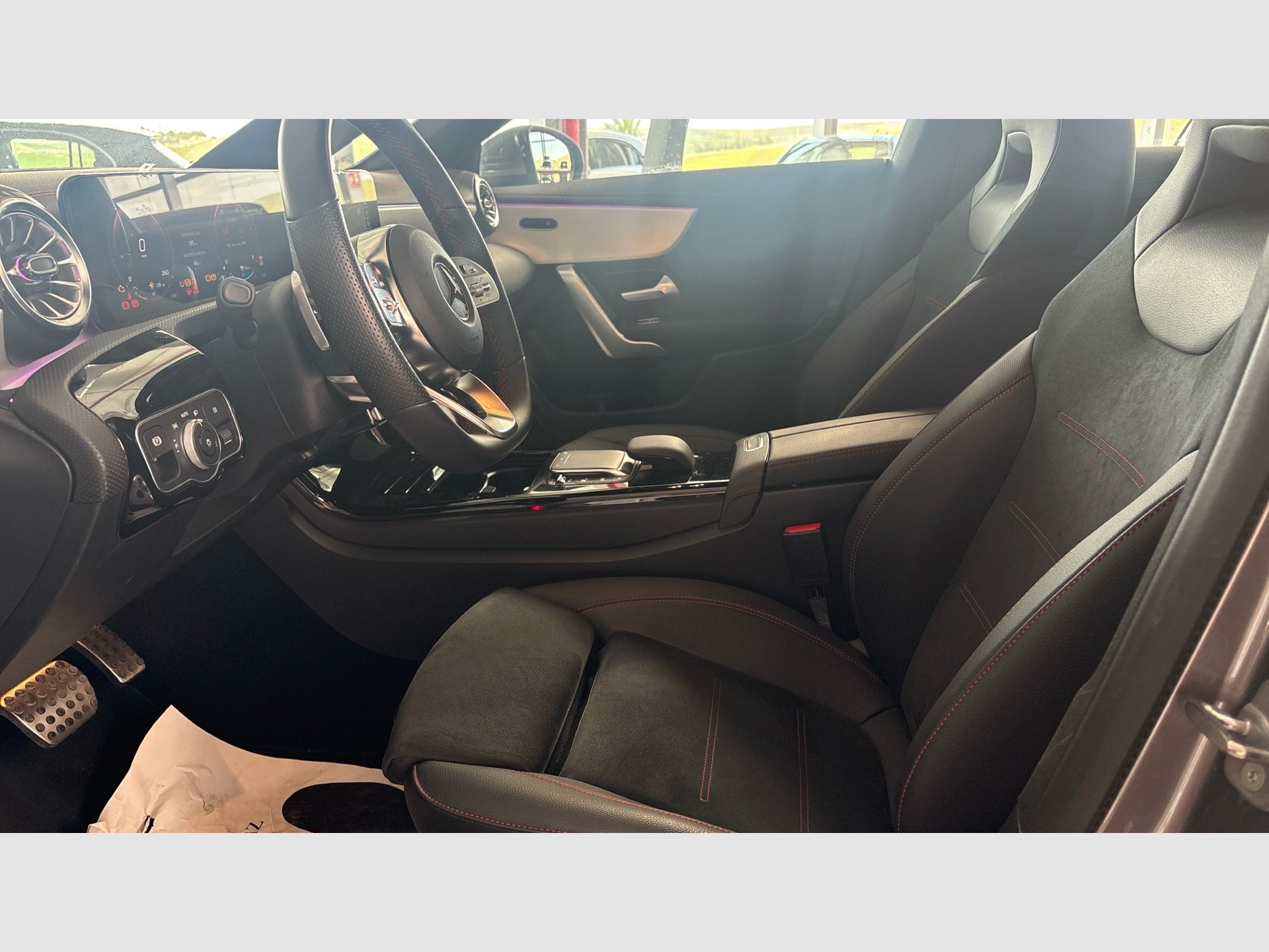 Mercedes-Benz CLA - 7