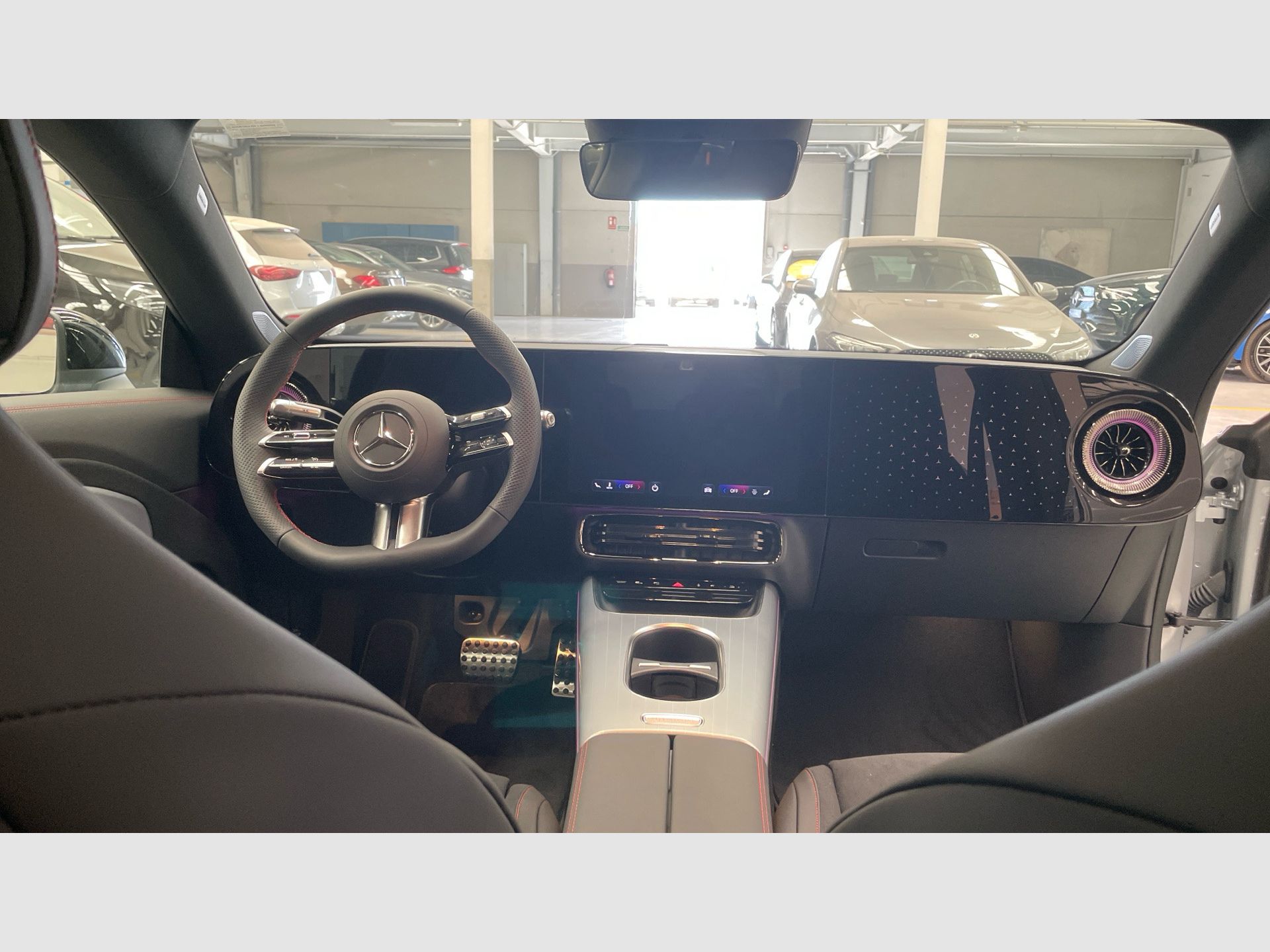 Mercedes-Benz CLA - 8