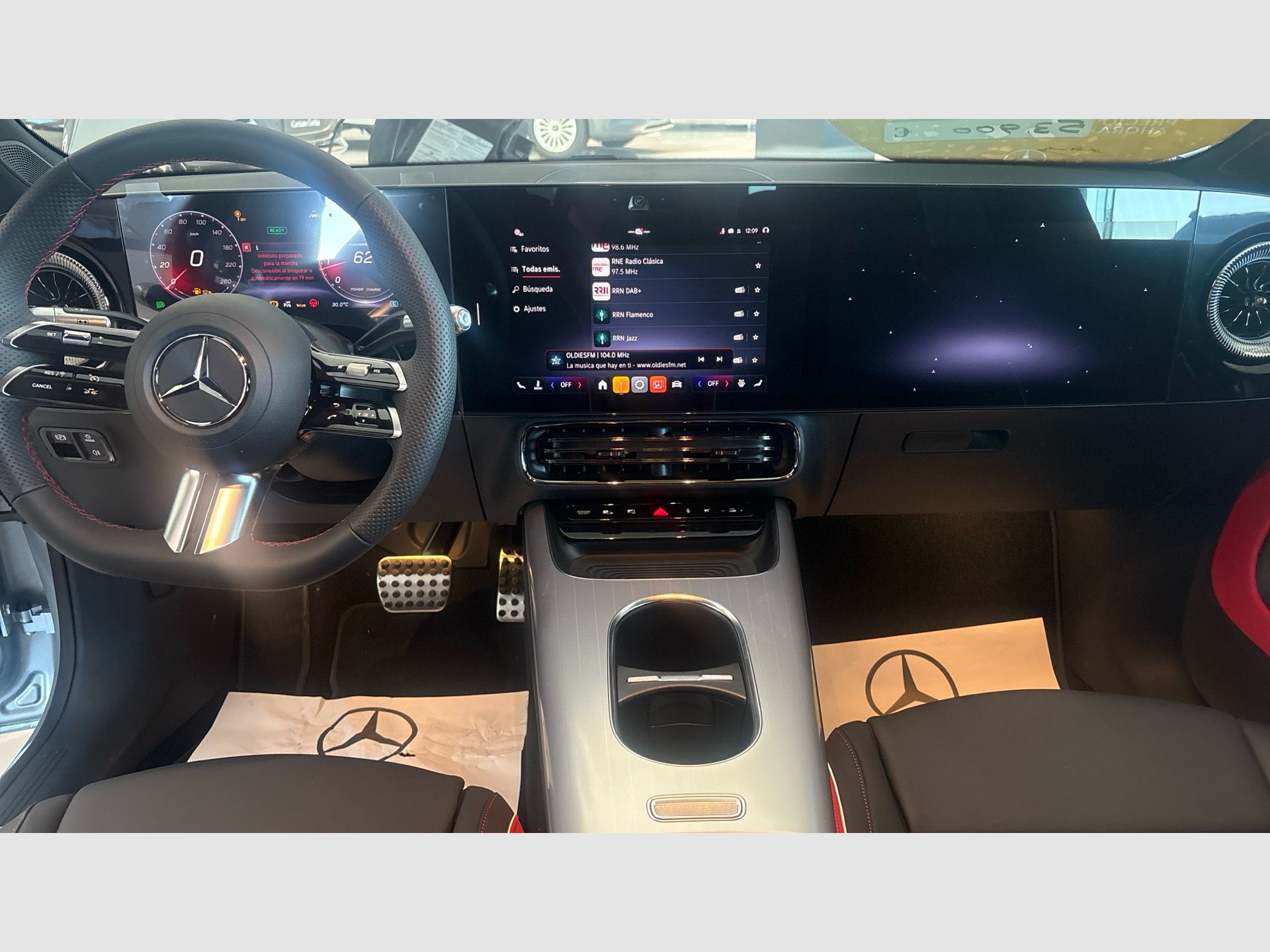 Mercedes-Benz CLA - 8