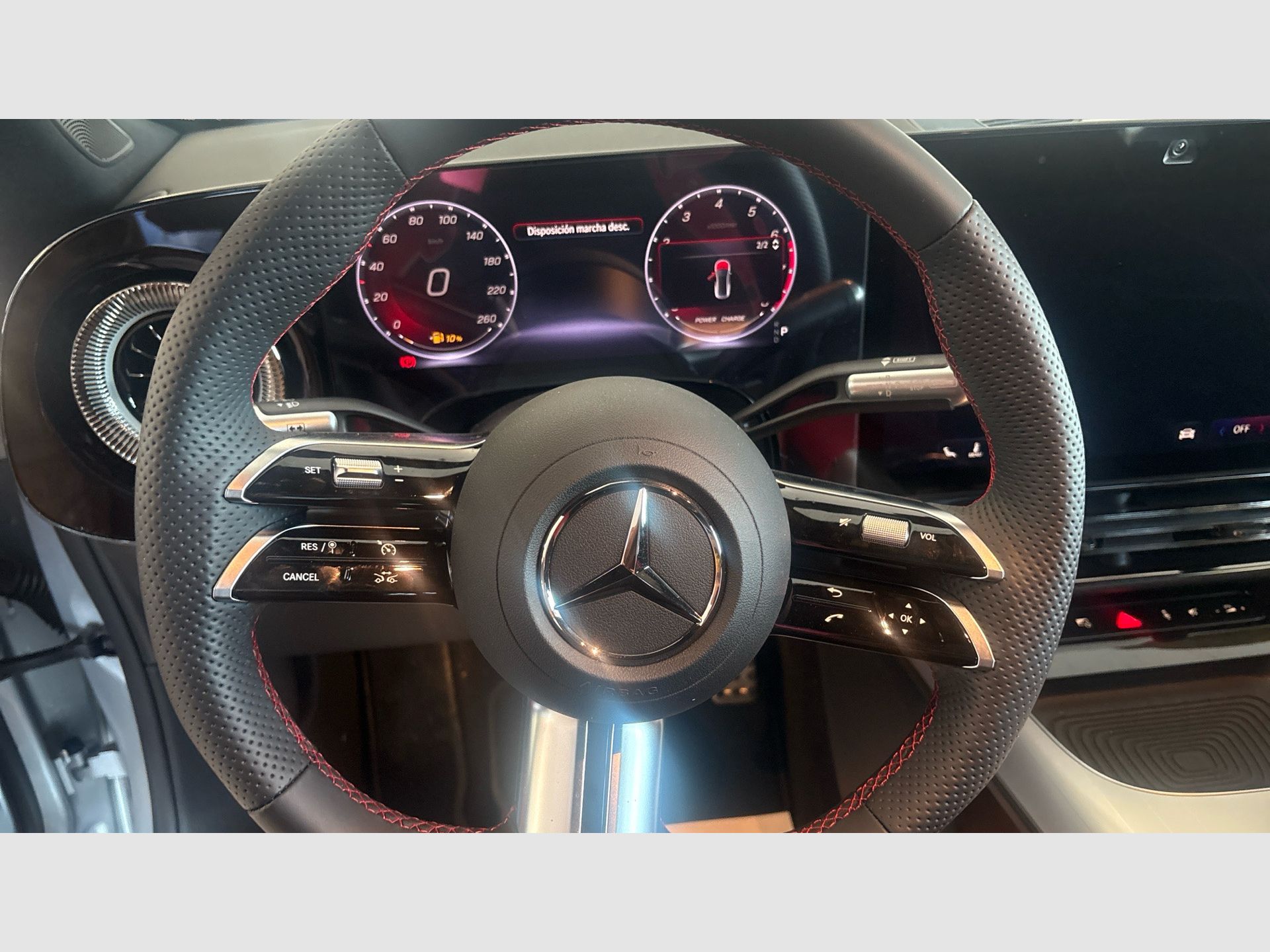 Mercedes-Benz CLA - 9