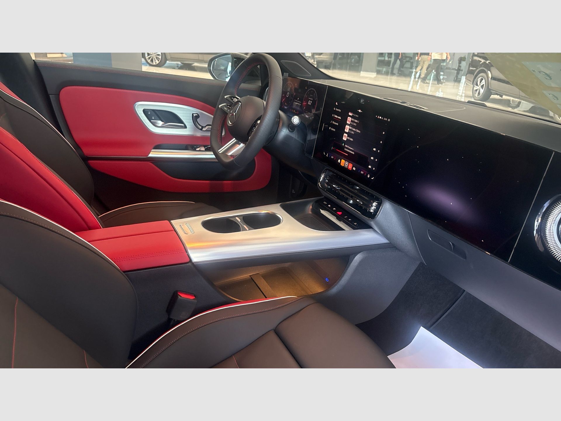 Mercedes-Benz CLA - 10