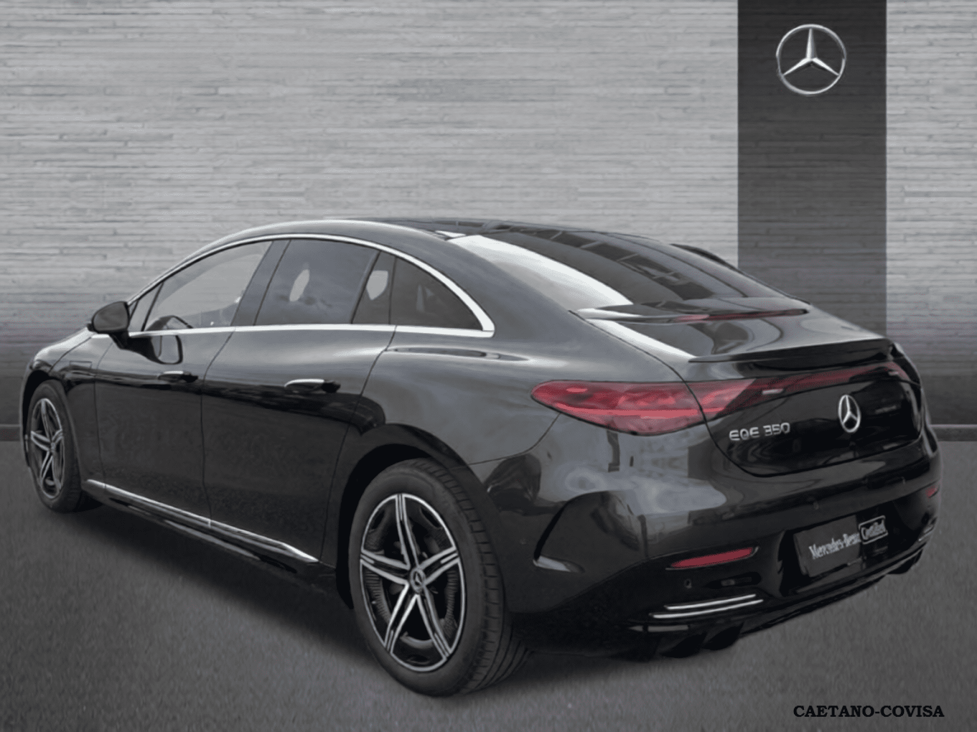 Mercedes-Benz EQE - 4