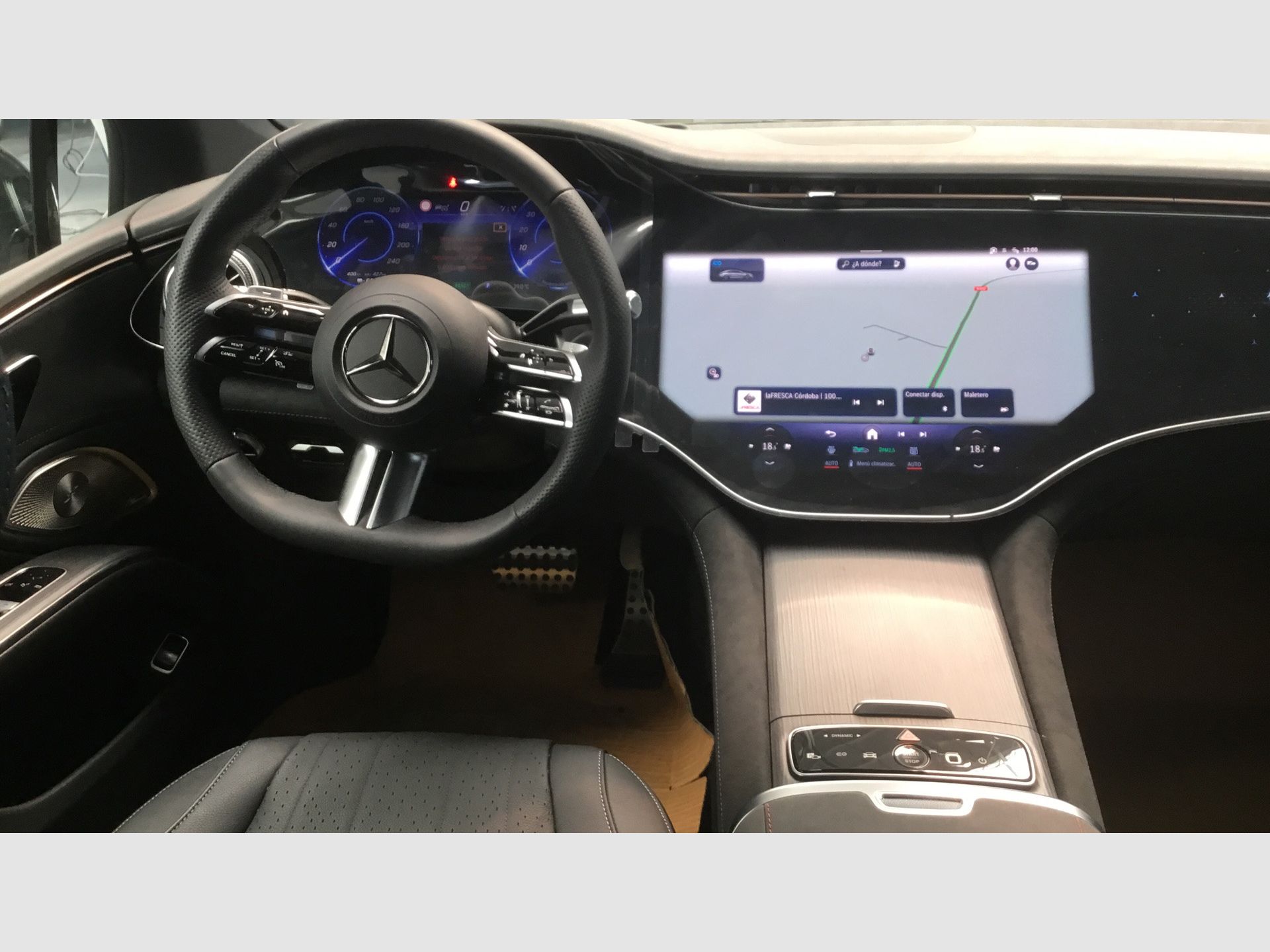 Mercedes-Benz EQS - 8