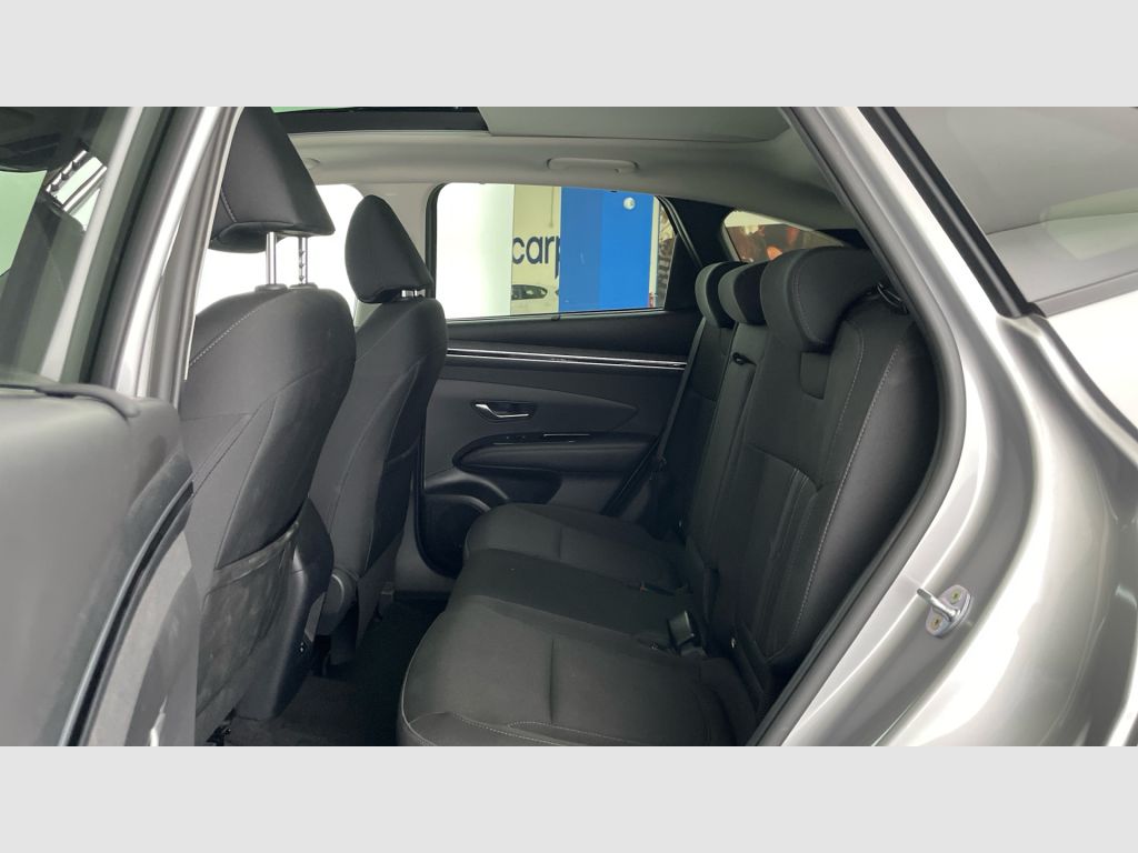 Hyundai Tucson - 12