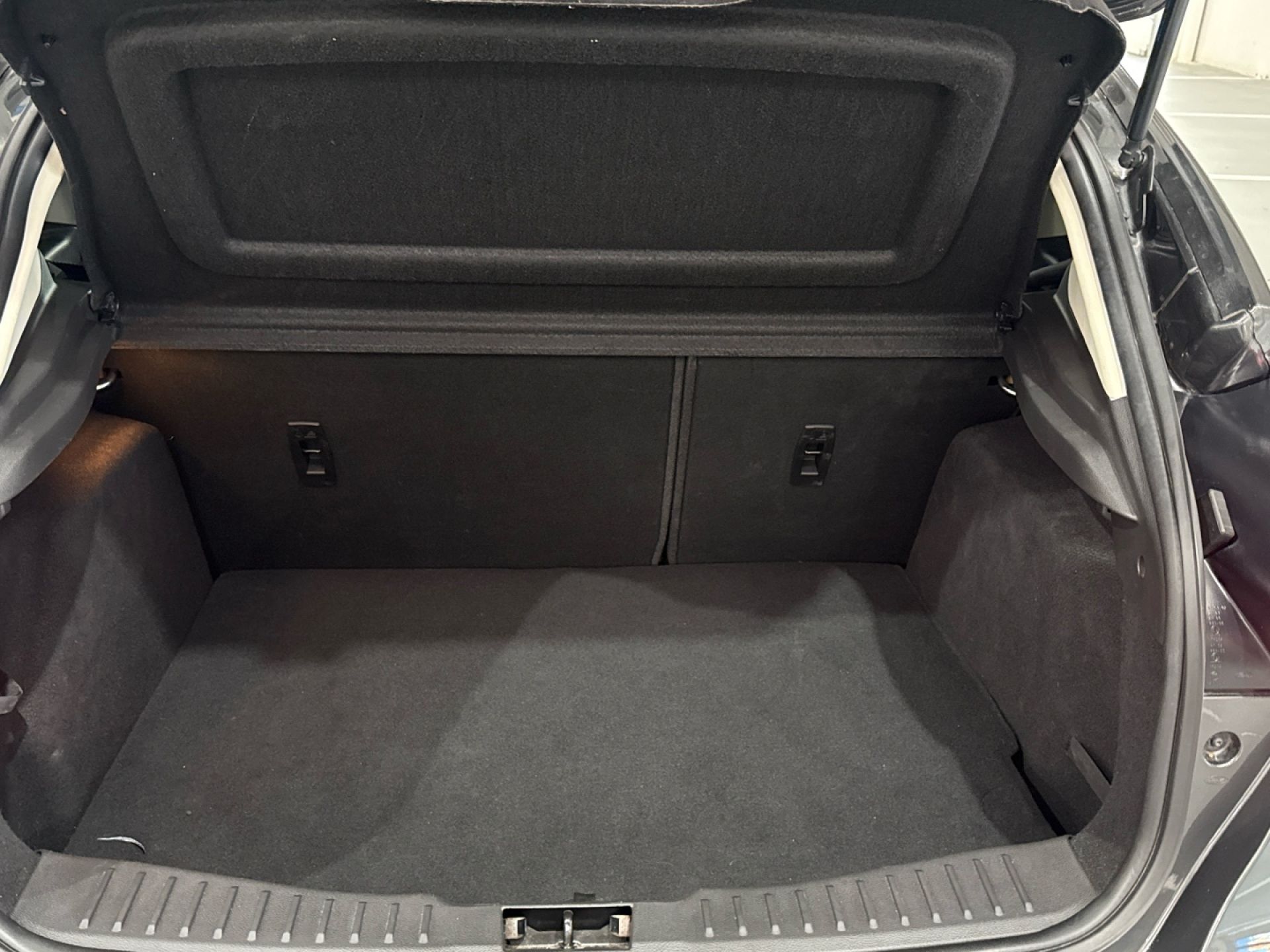 Ford Focus - 12