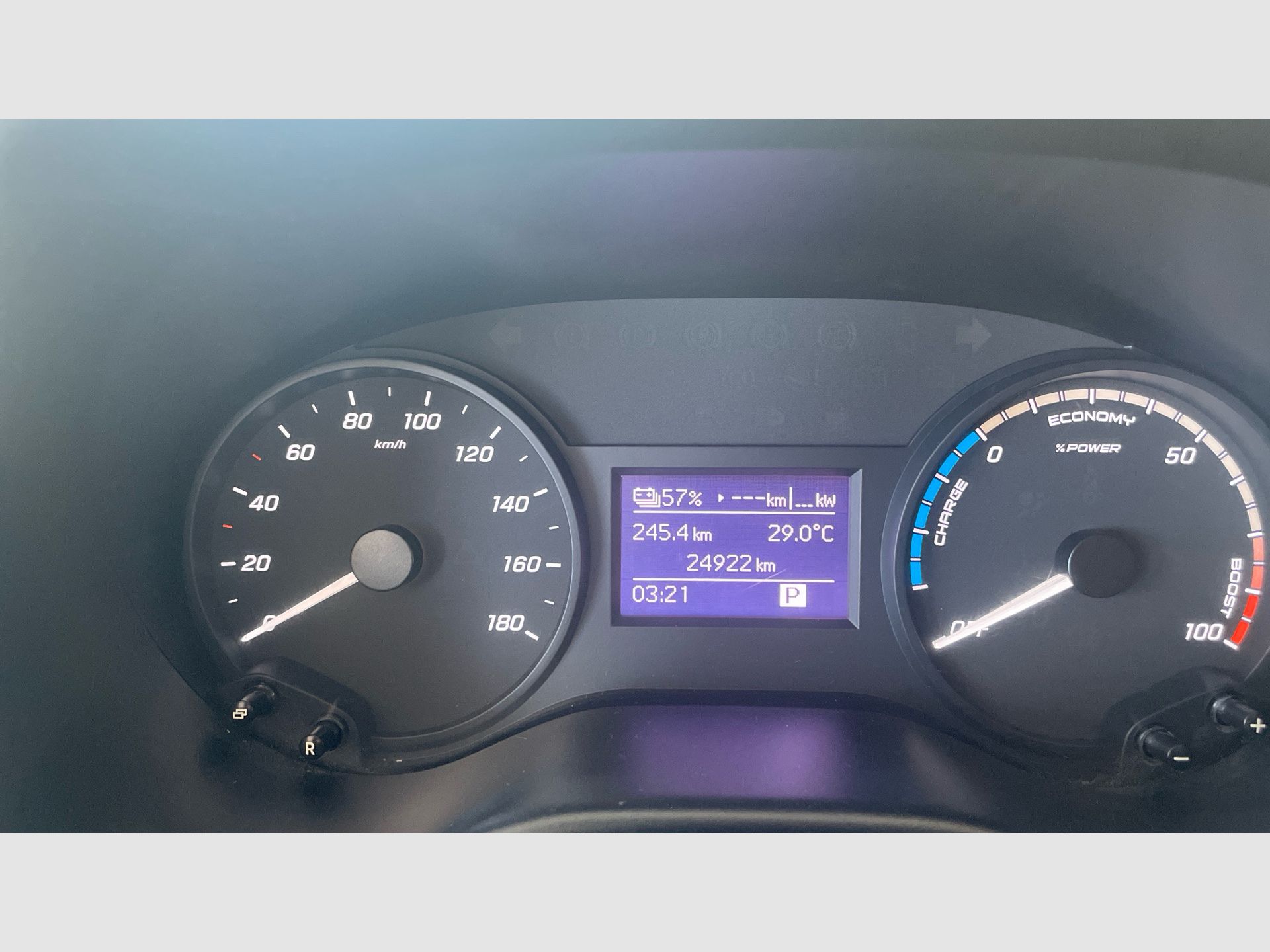 Mercedes-Benz Vito - 11
