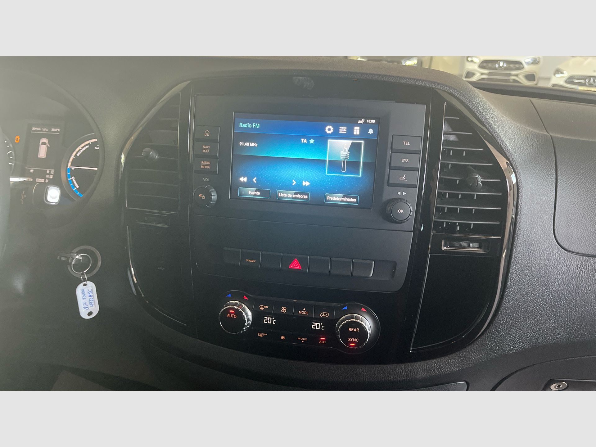 Mercedes-Benz Vito - 10