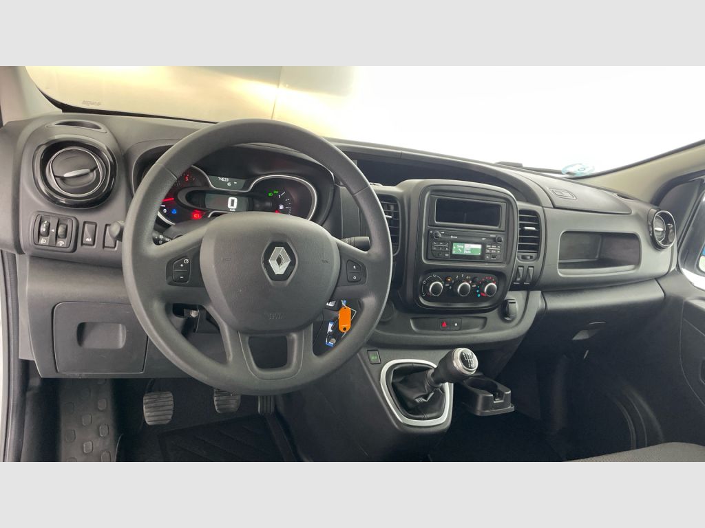 Renault Trafic - 11