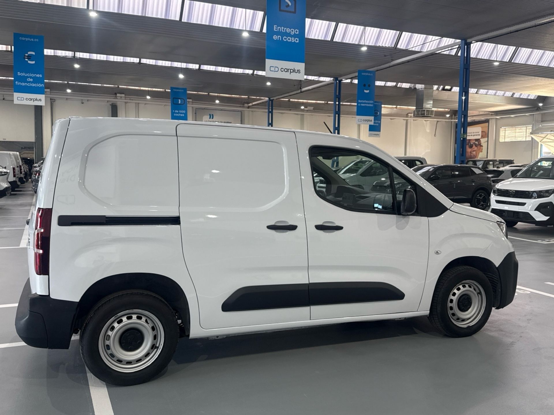 Peugeot Partner - 8