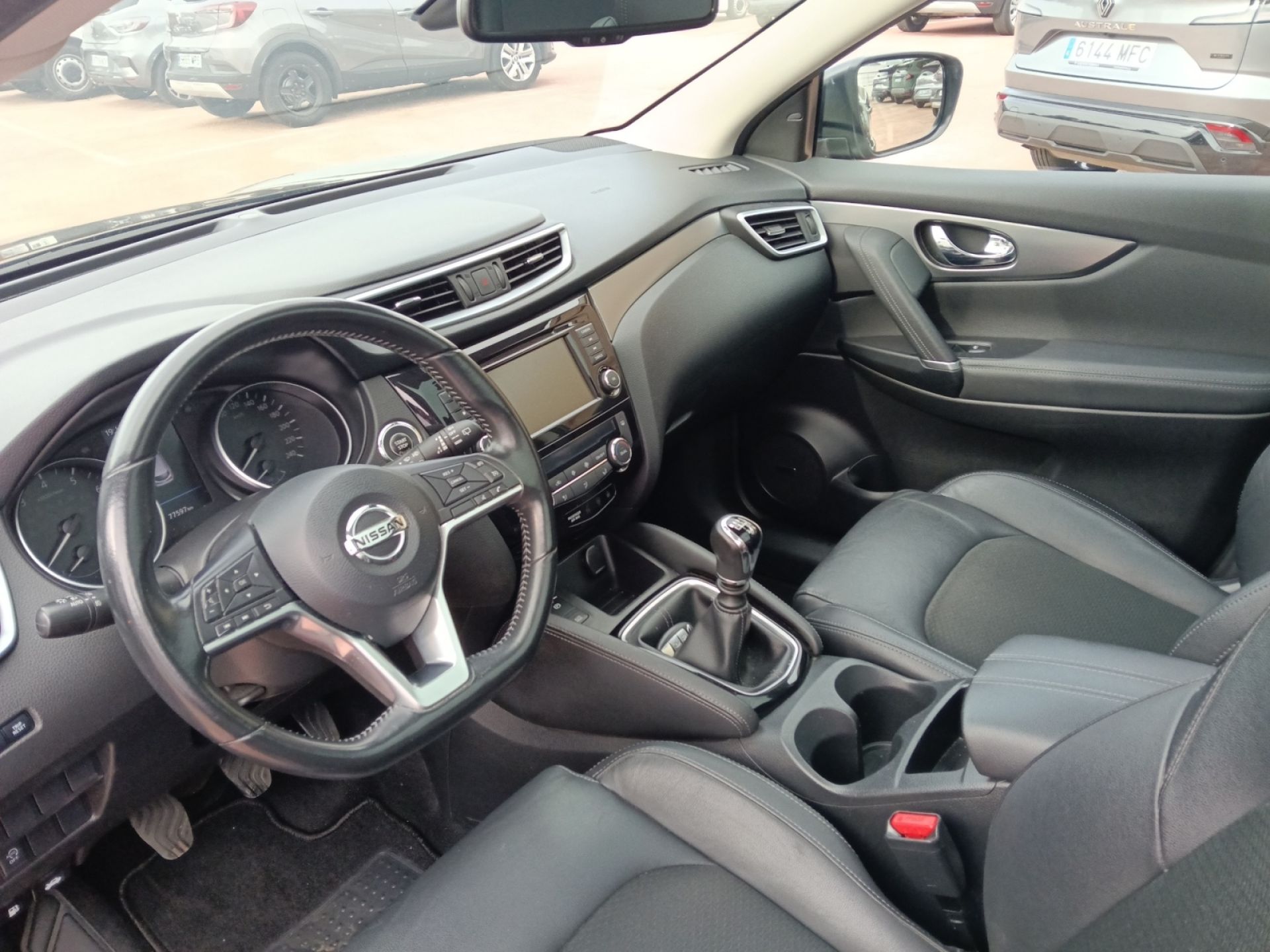Nissan Qashqai - 12
