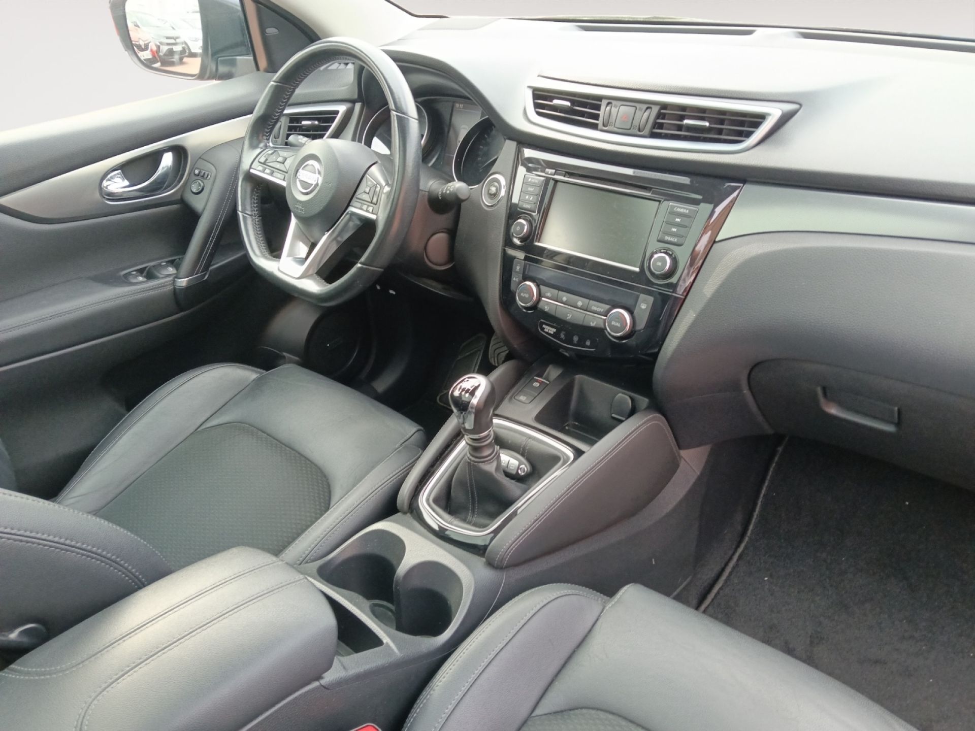 Nissan Qashqai - 8