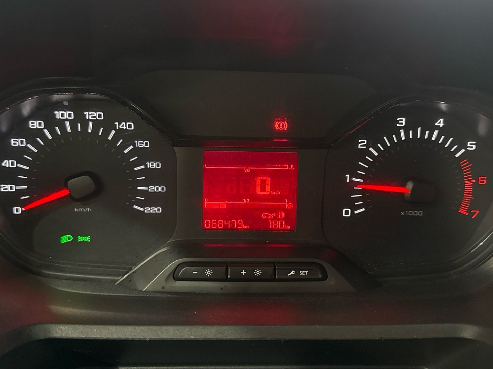 Peugeot Partner - 9