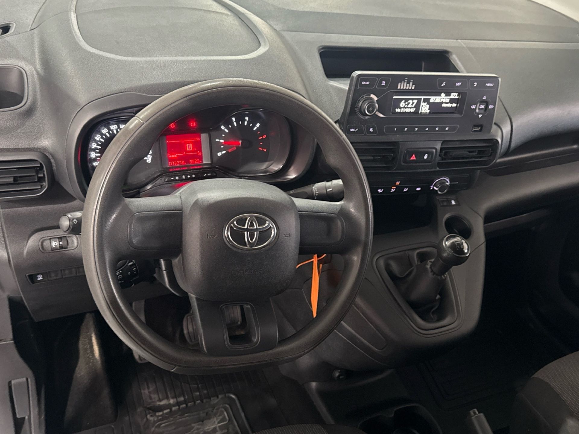TOYOTA Proace City - 10