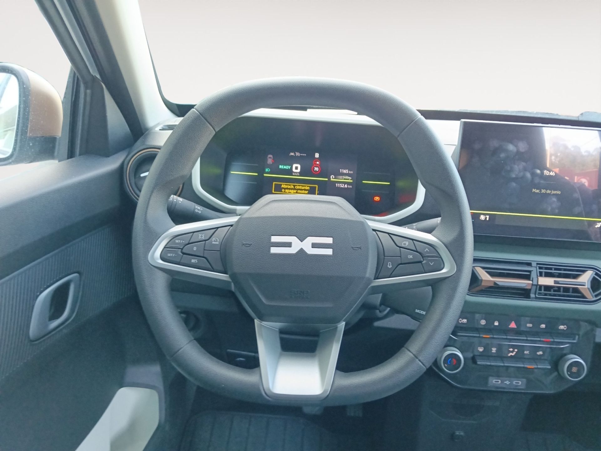 Dacia Spring - 9