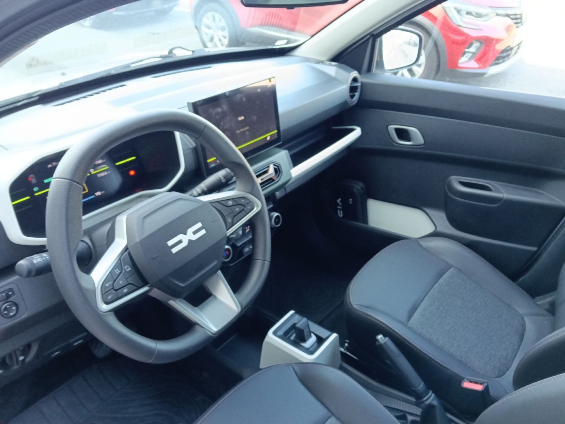 Dacia Spring - 11