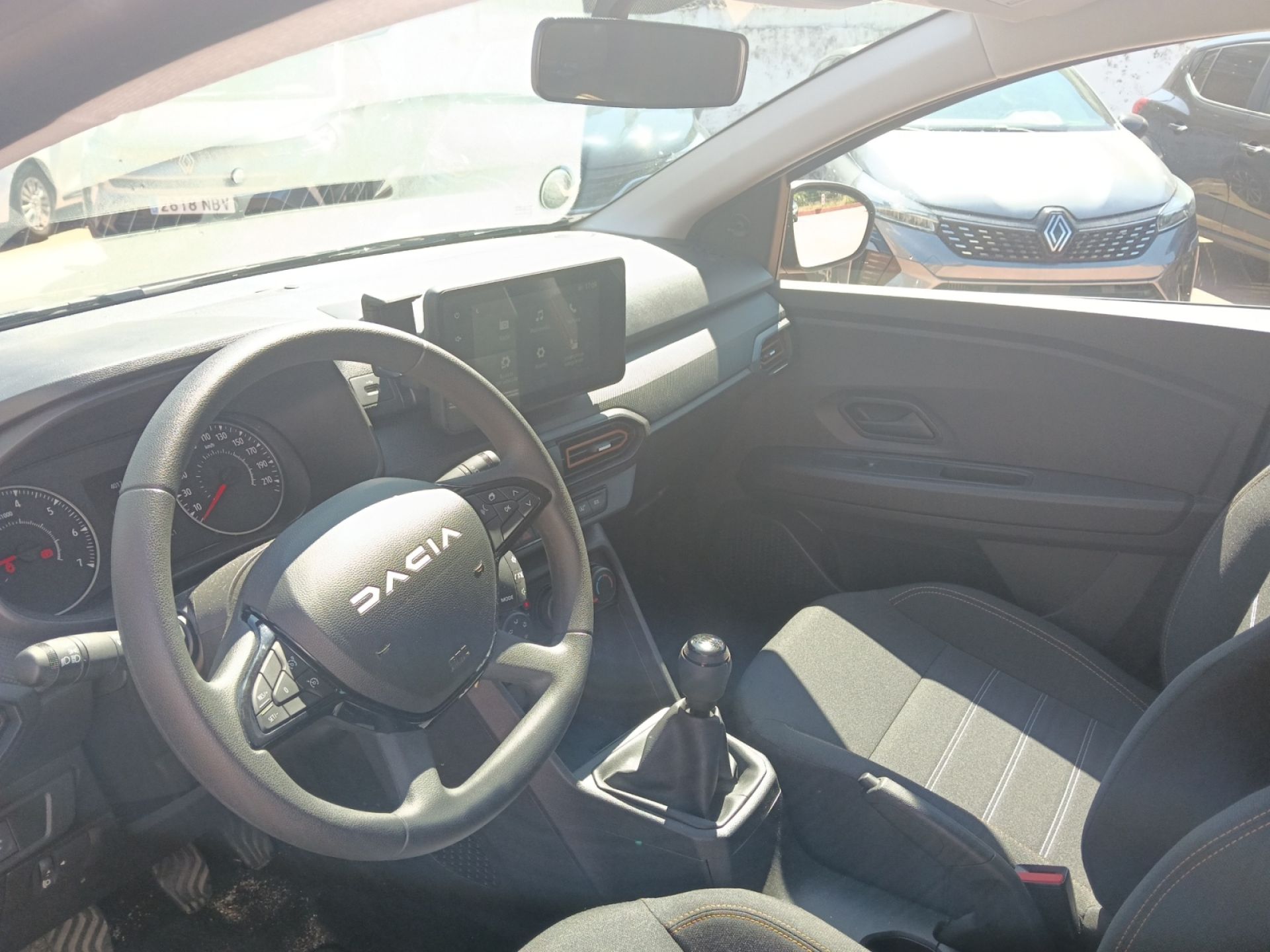 Dacia Sandero - 12