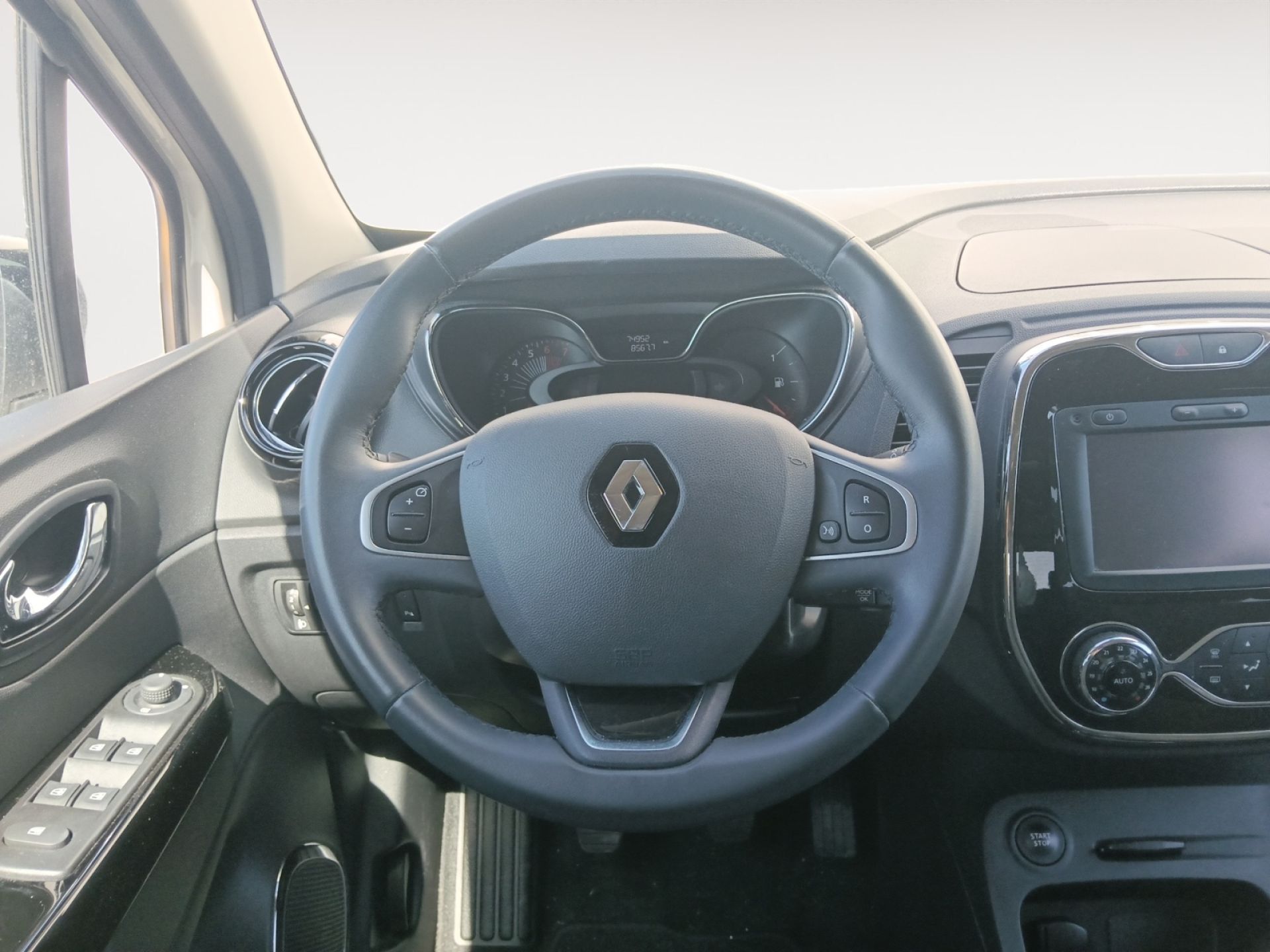 Renault Captur - 11