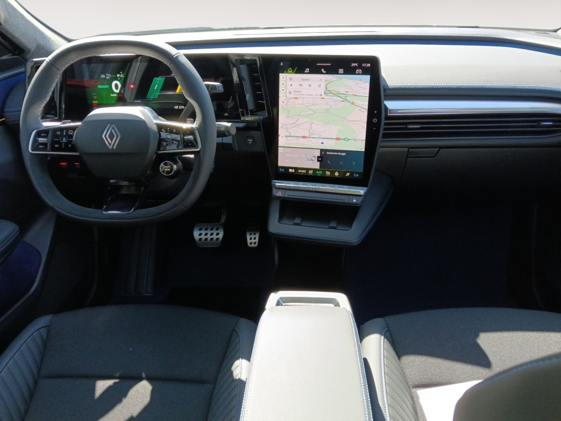 Renault Scenic E-Tech - 9