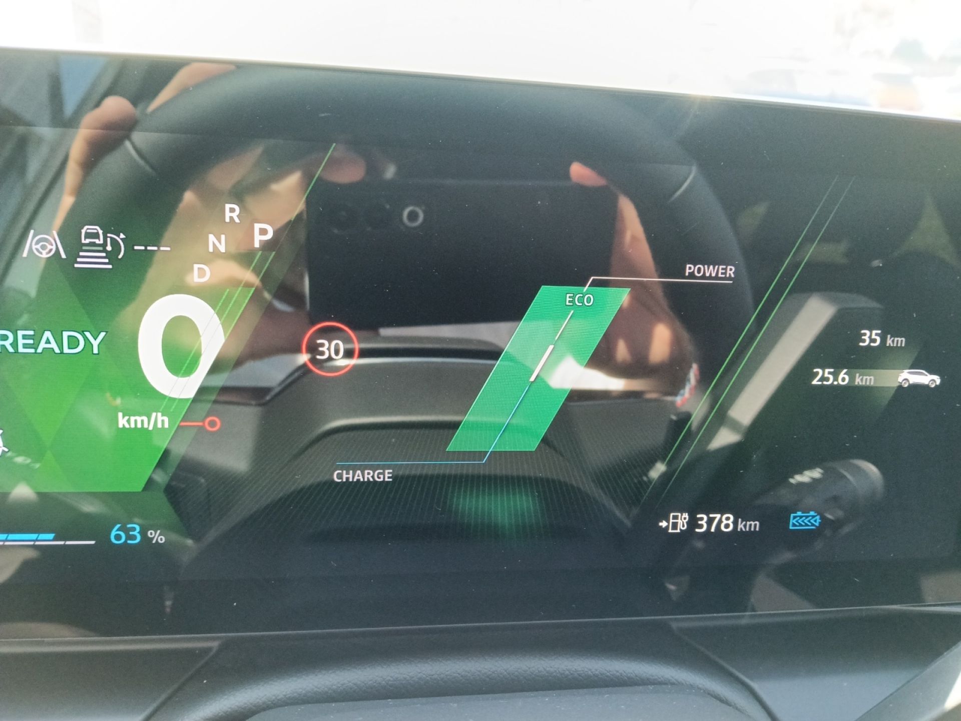 Renault Scenic E-Tech - 11