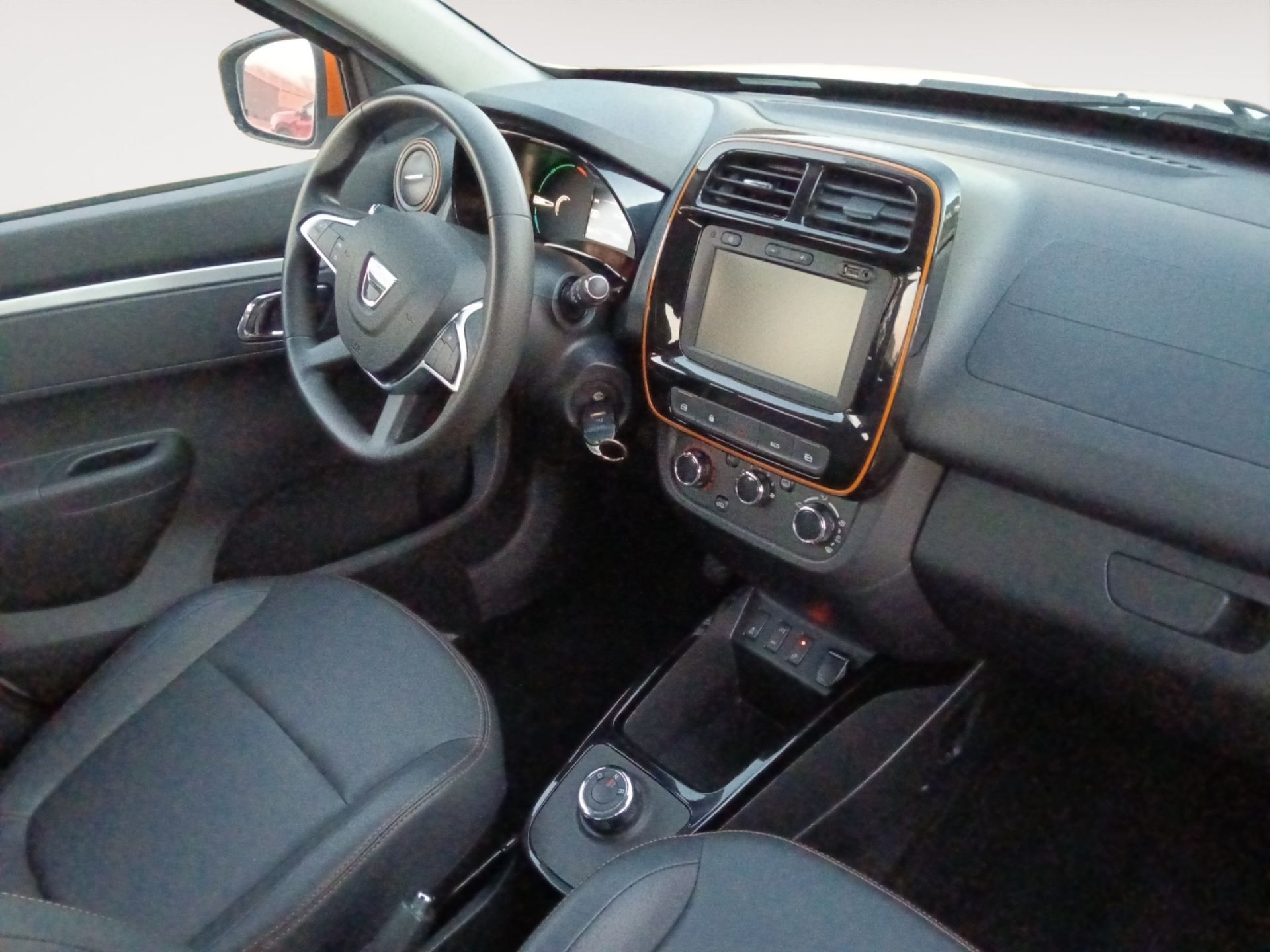 Dacia Spring - 8