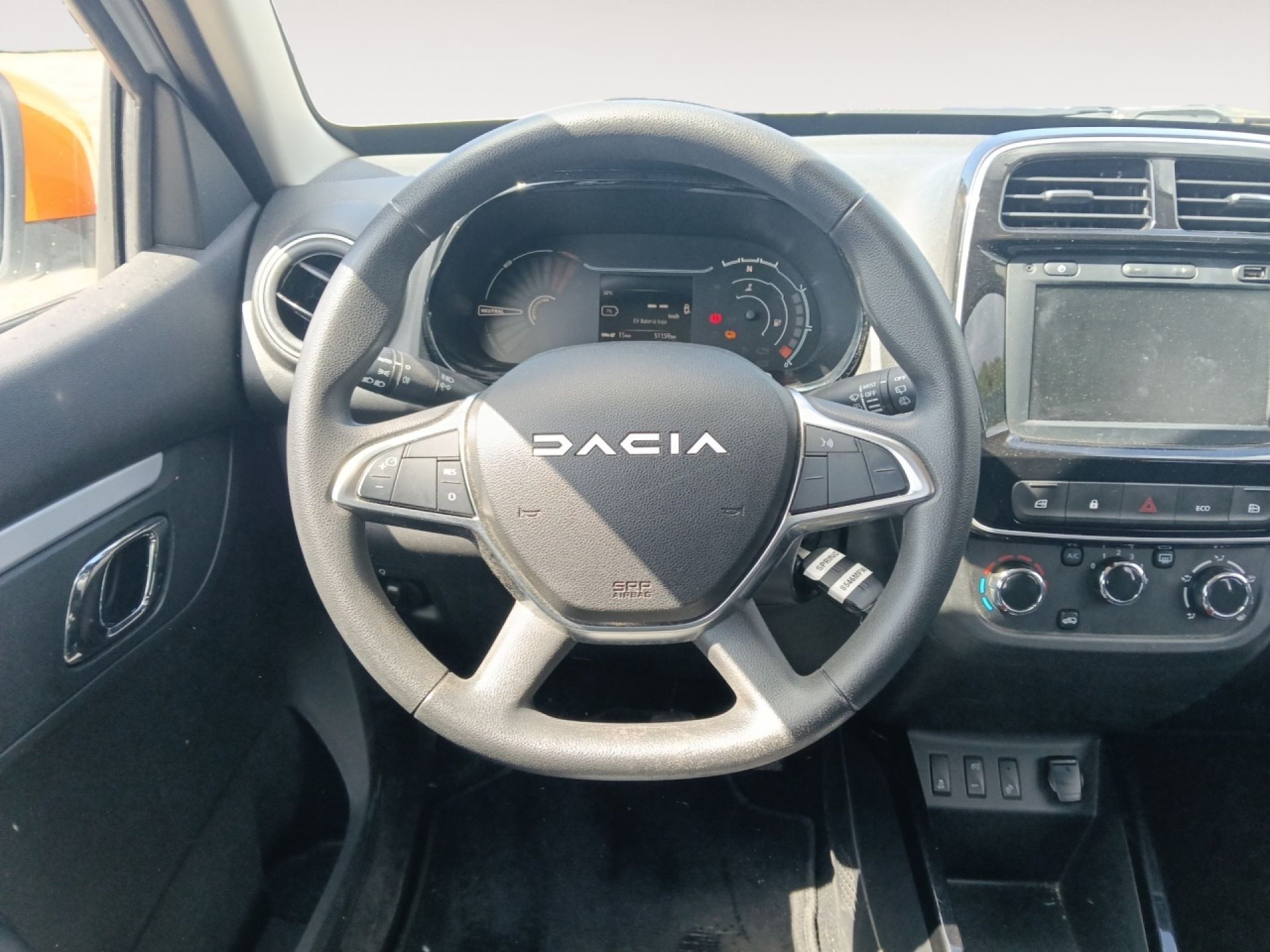 Dacia Spring - 10