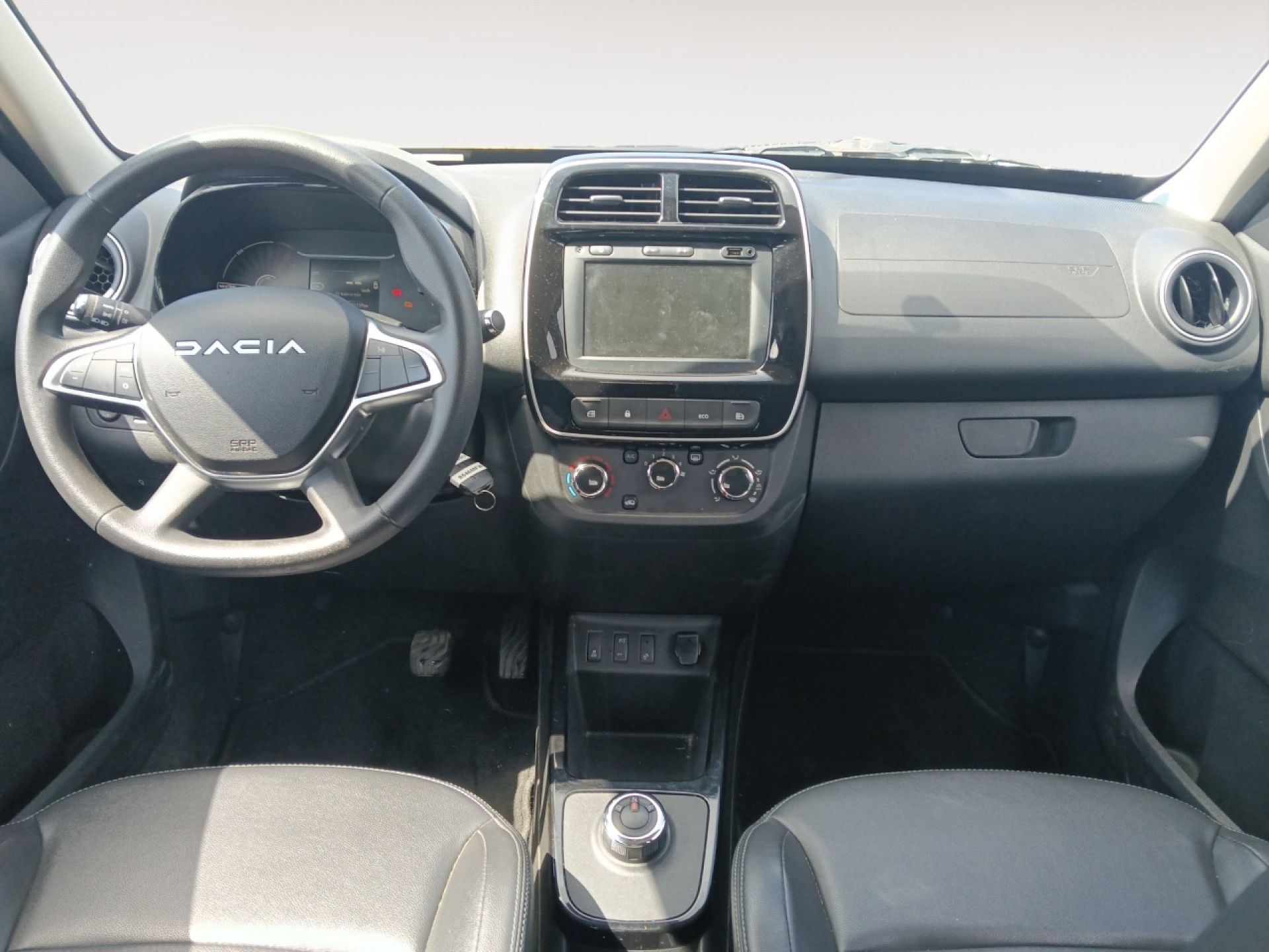 Dacia Spring - 9