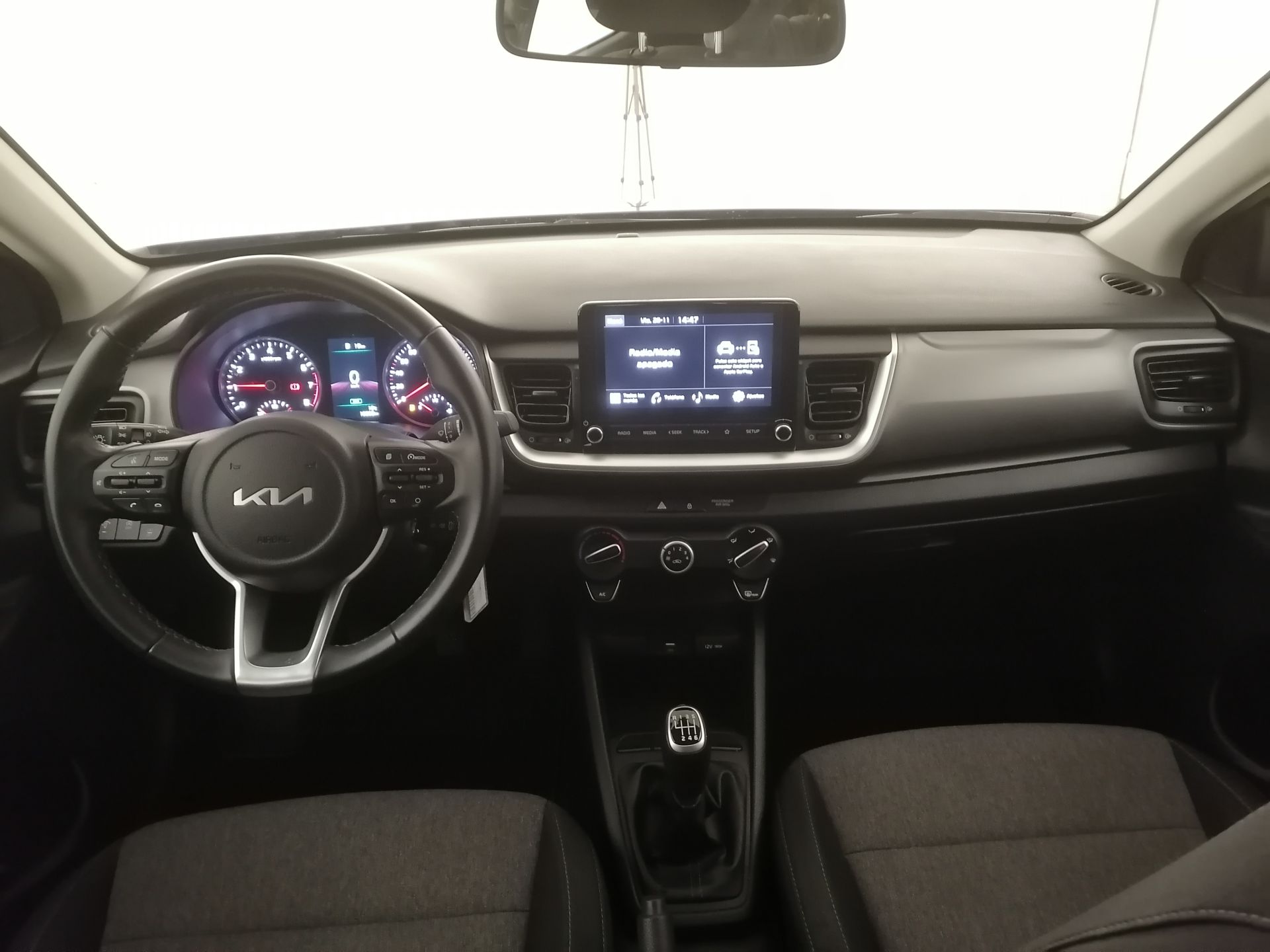 Kia Stonic - 8