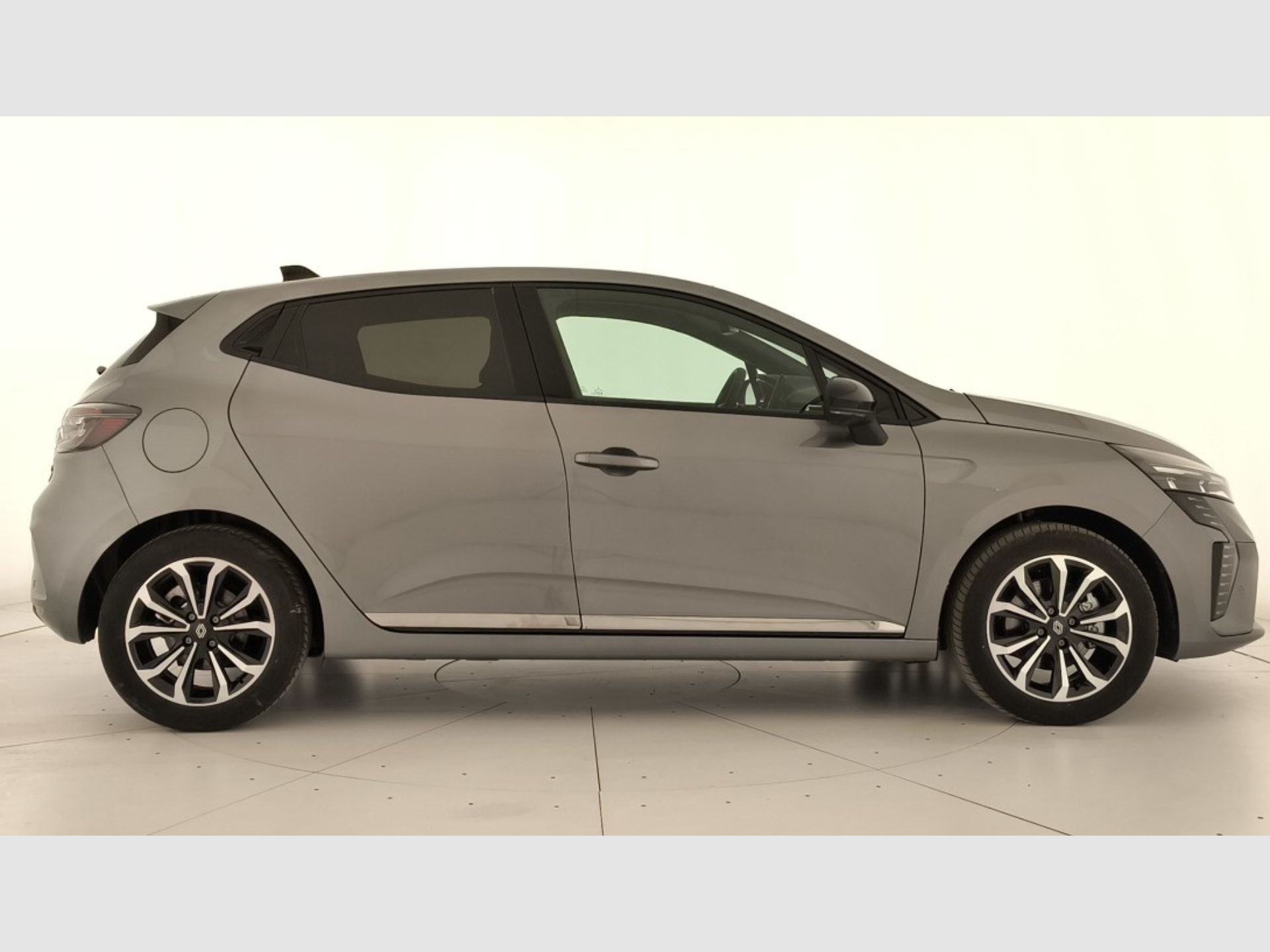 Renault Clio - 5