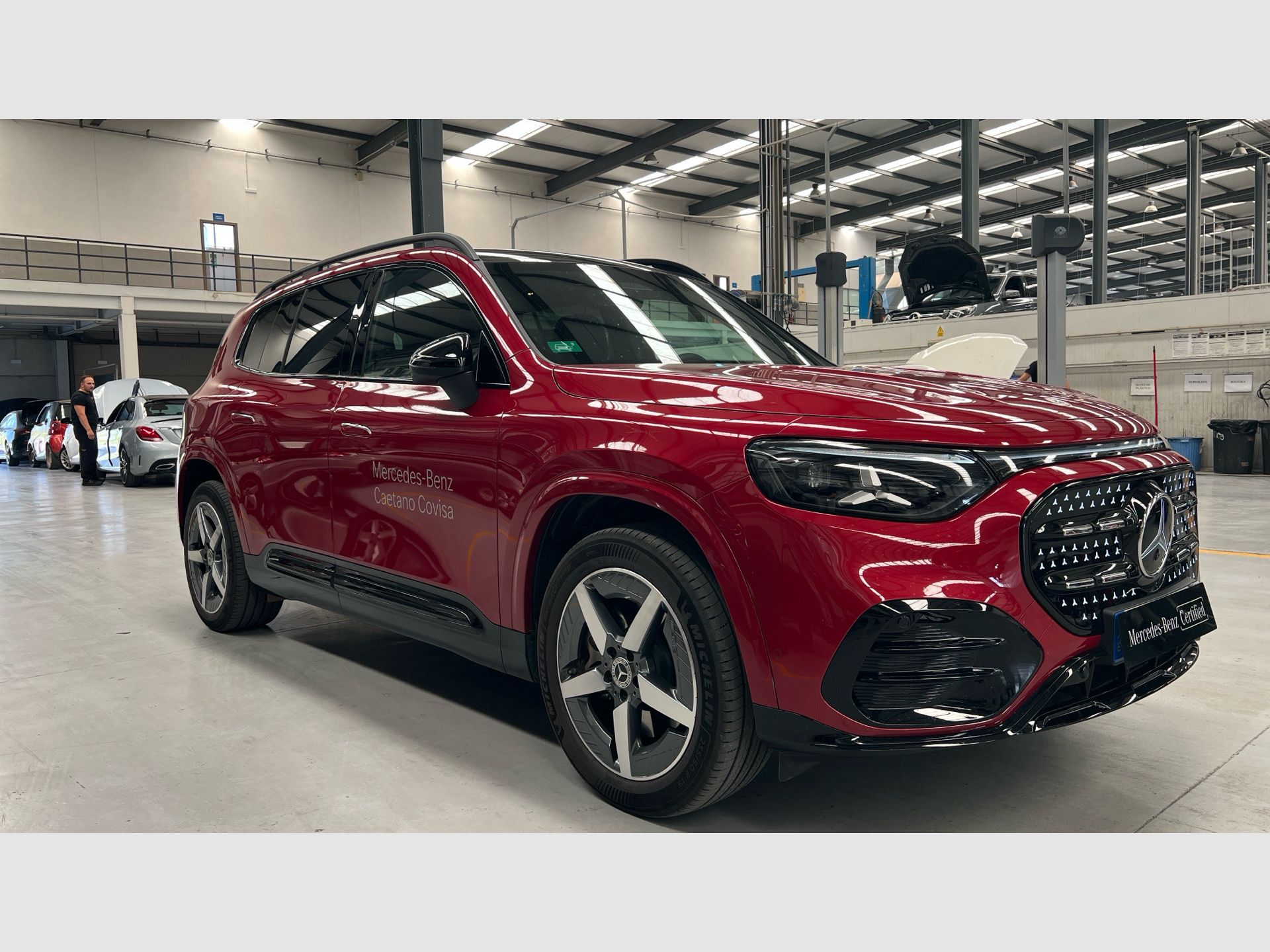 Mercedes-Benz GLB - 3