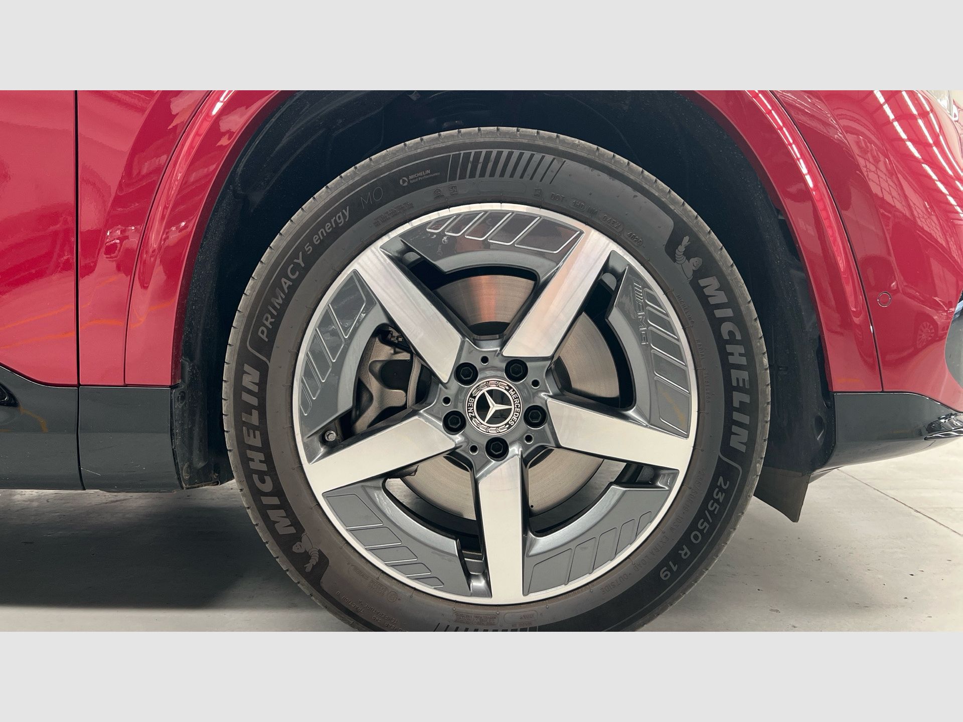 Mercedes-Benz GLB - 5