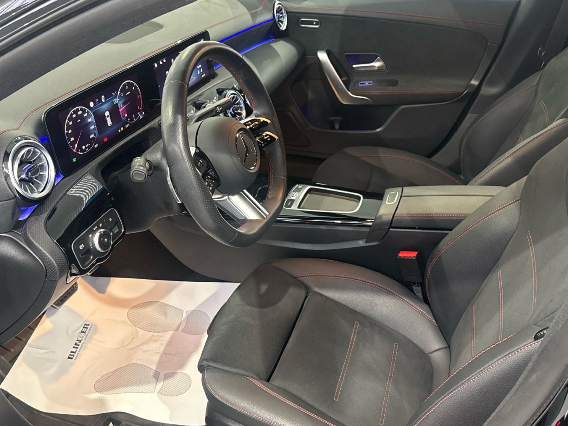 Mercedes-Benz CLA - 11