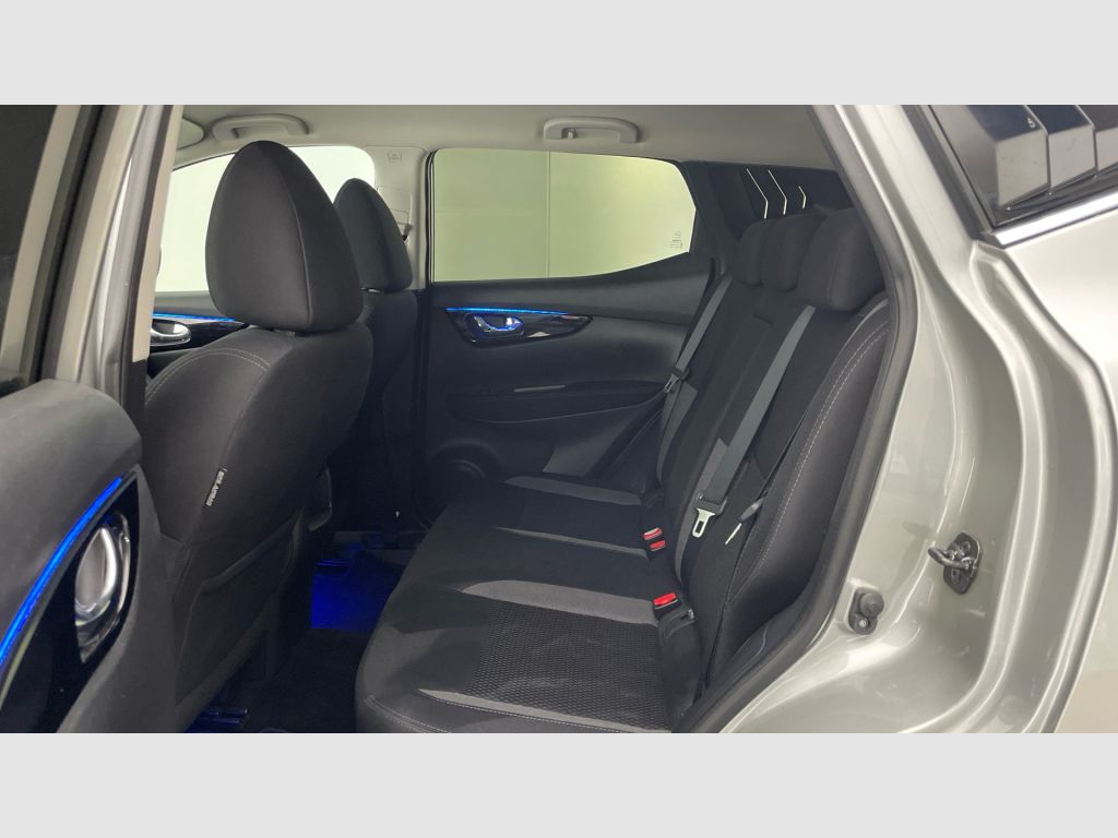 Nissan Qashqai - 12