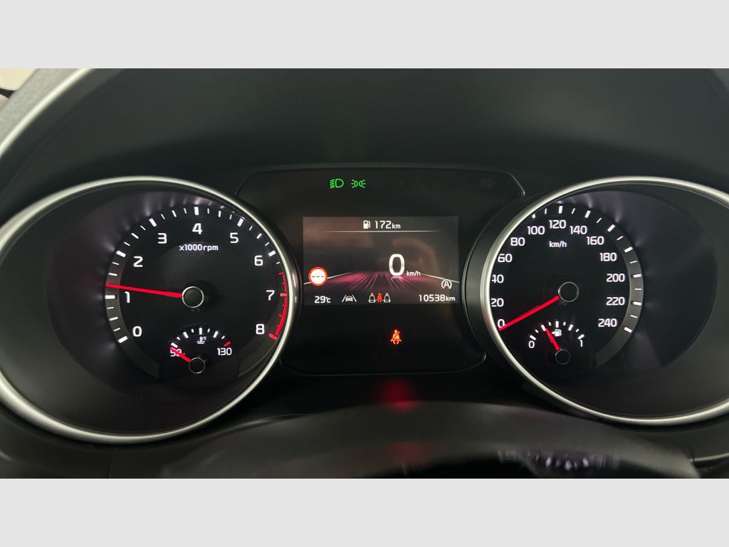 Kia Ceed - 10