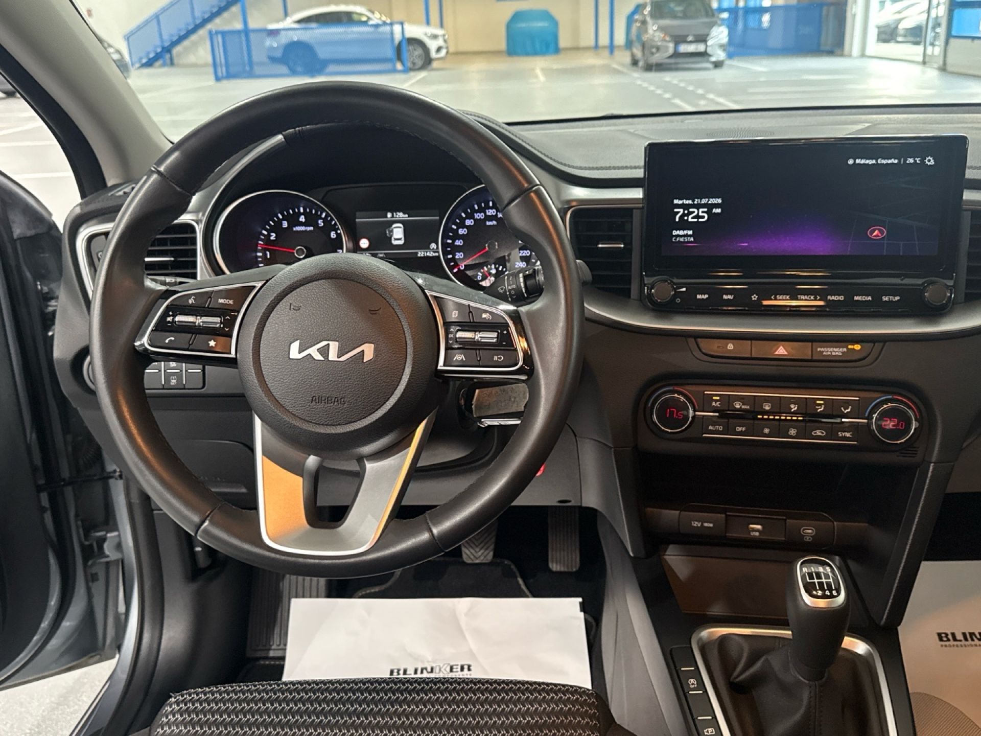 Kia Ceed - 10