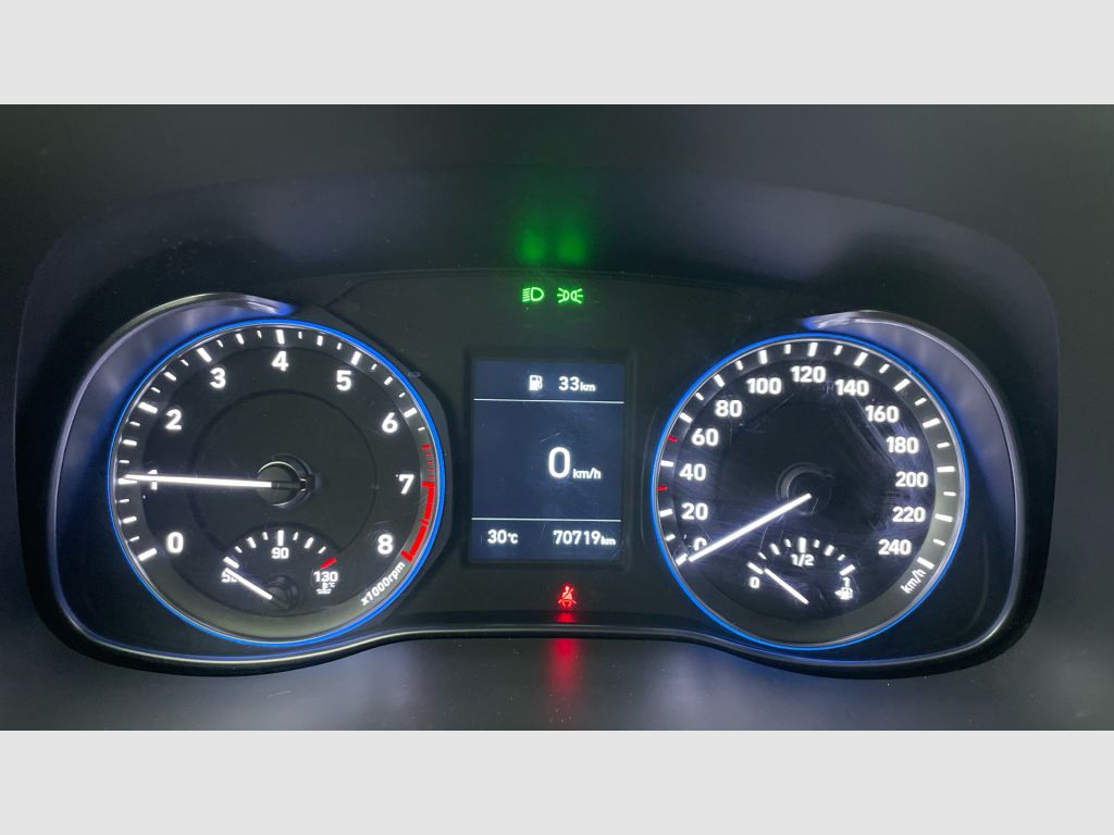 Hyundai Kona - 10
