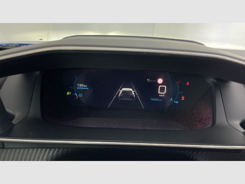 Peugeot 2008 - 10