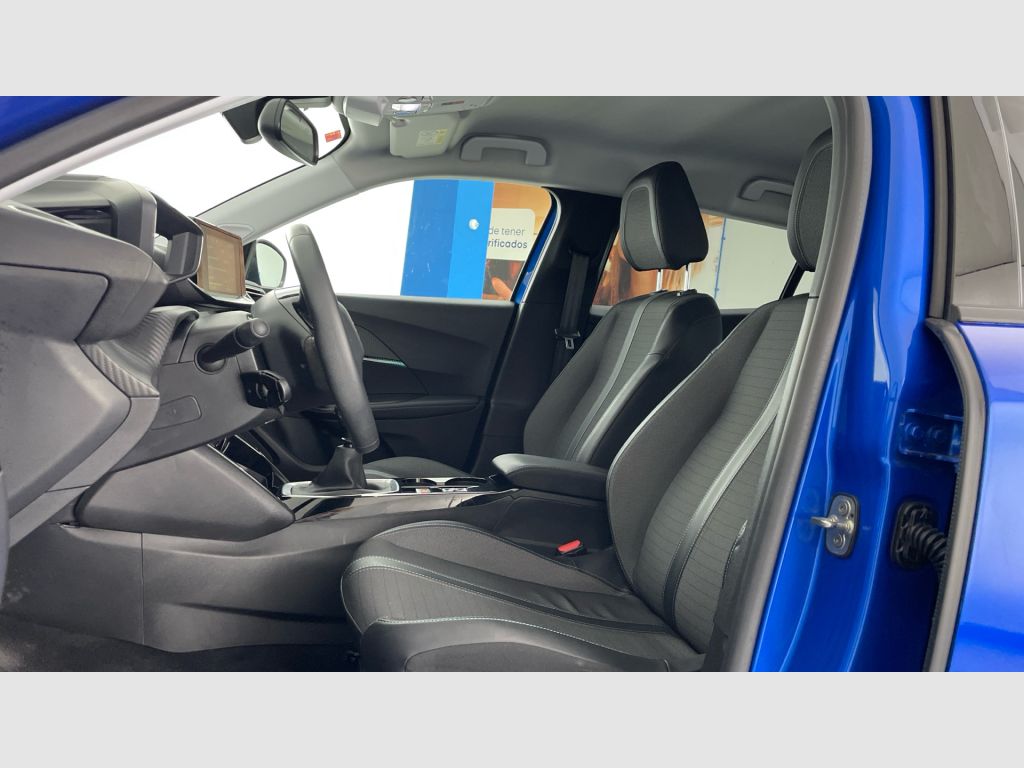 Peugeot 2008 - 12