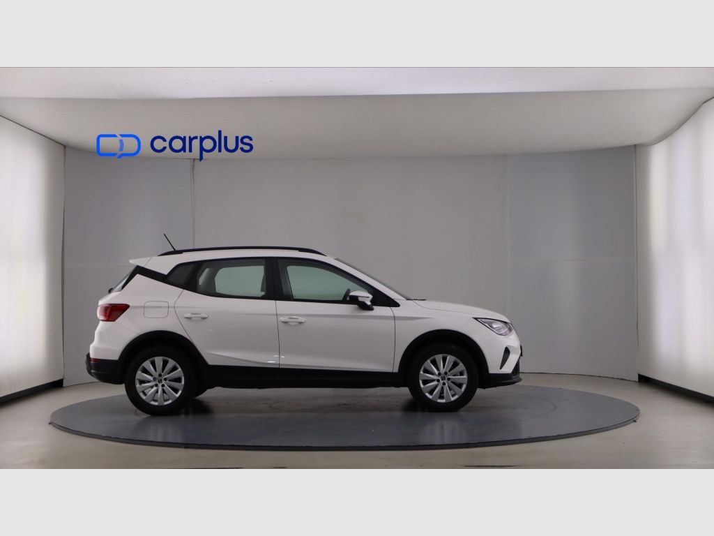 SEAT Arona - 4