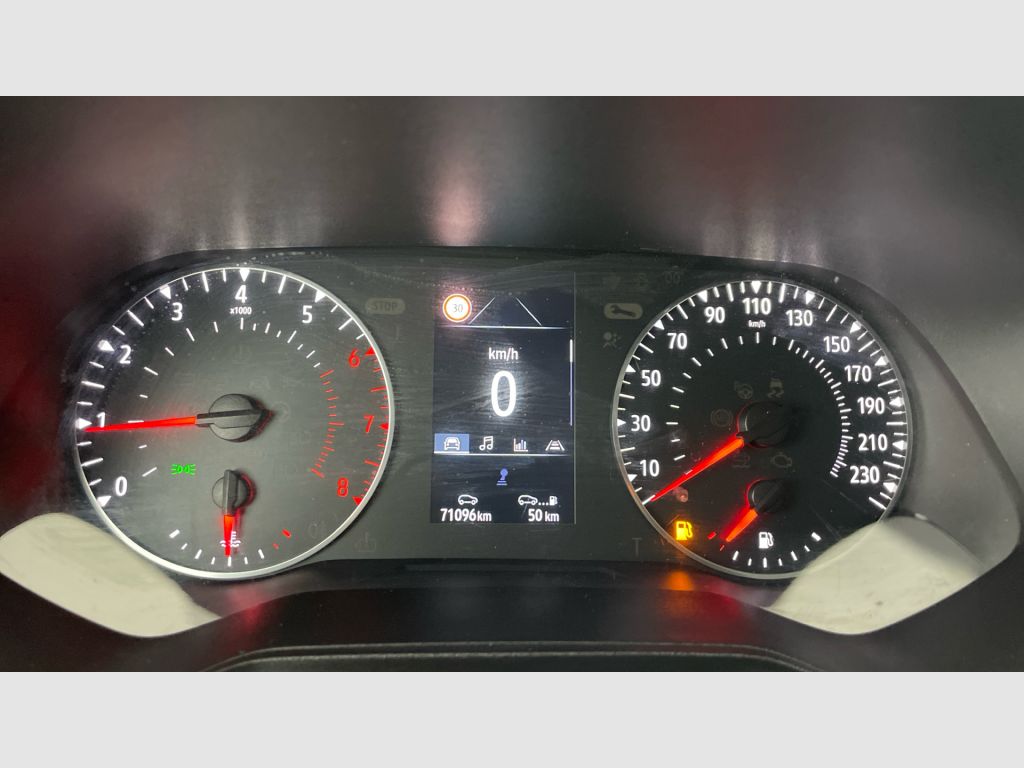 Renault Clio - 10