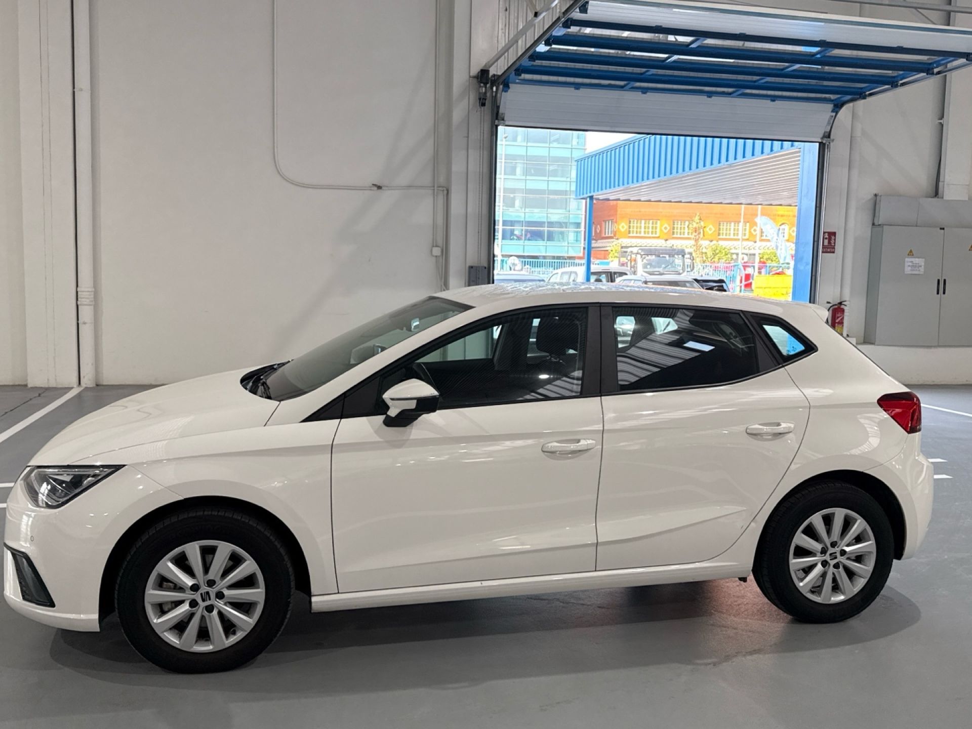 SEAT Ibiza - 4