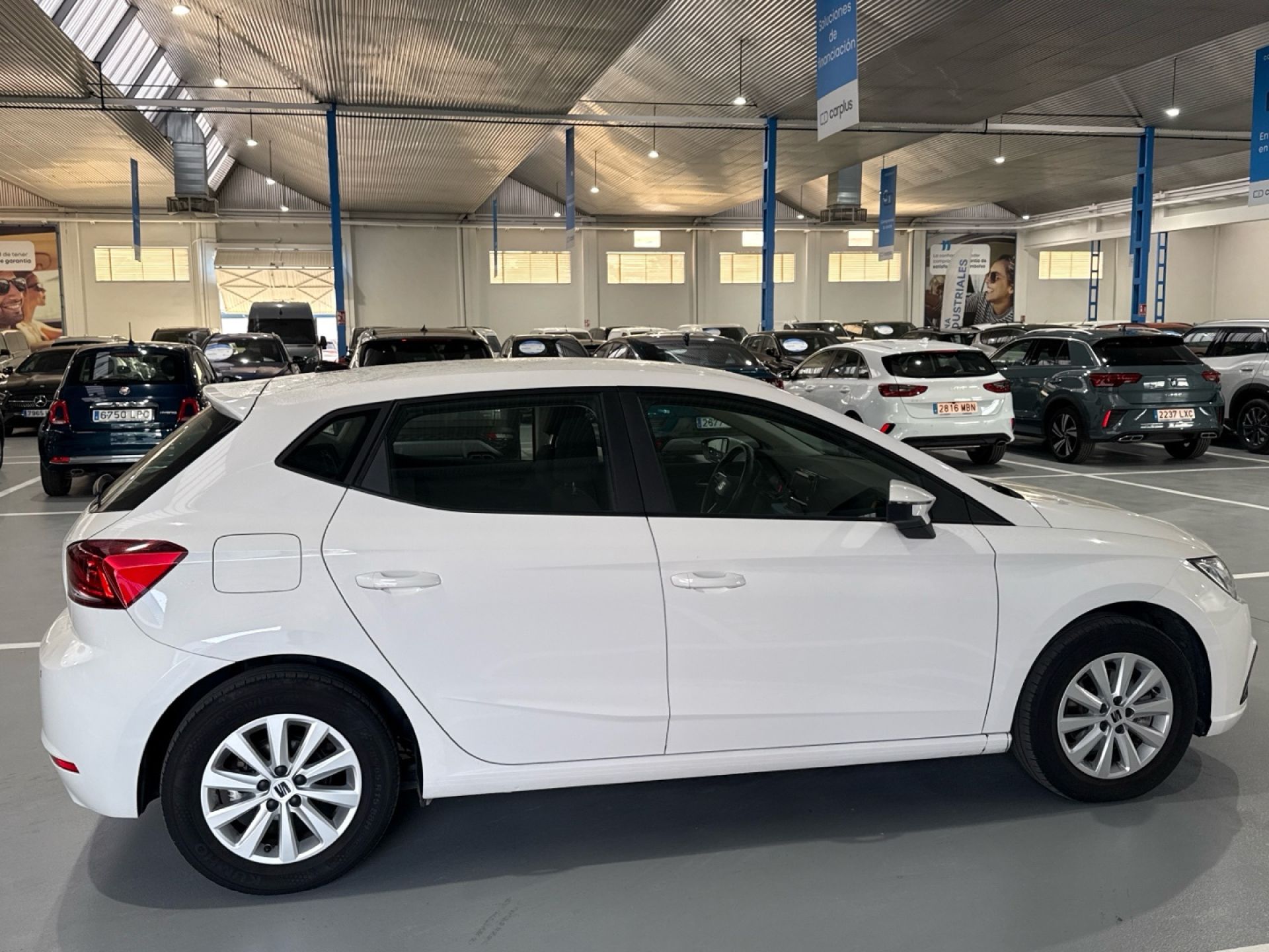 SEAT Ibiza - 8