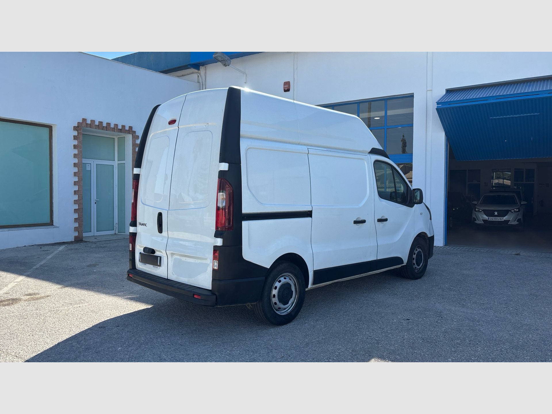 Renault Trafic - 7