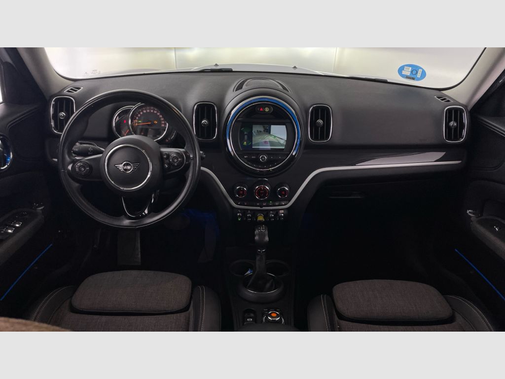 Mini Countryman - 11