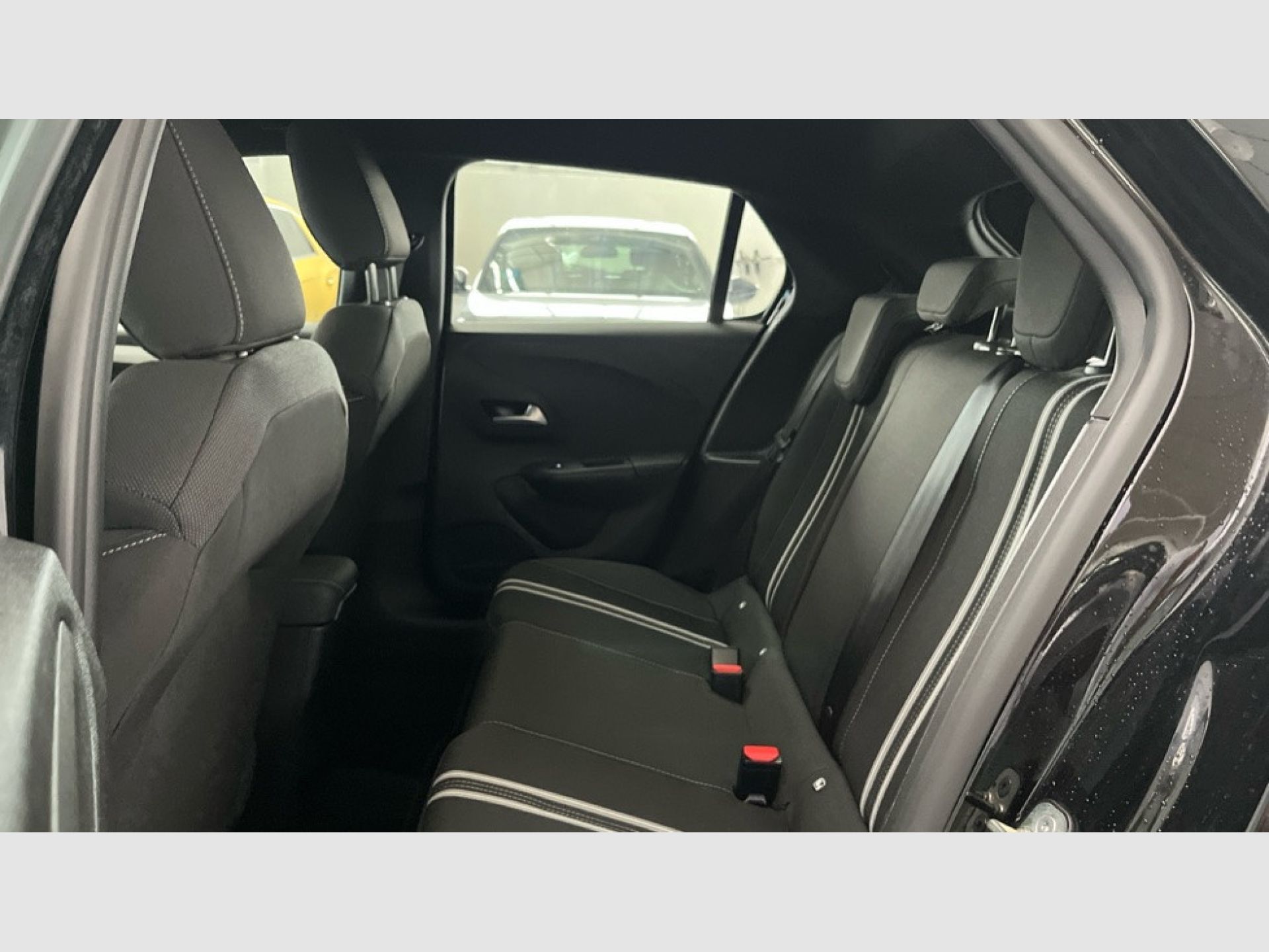 Opel Corsa - 12