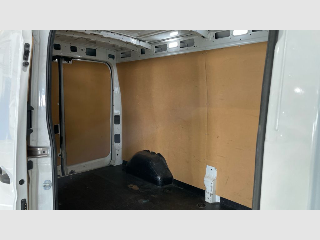 Maxus Maxus - 12