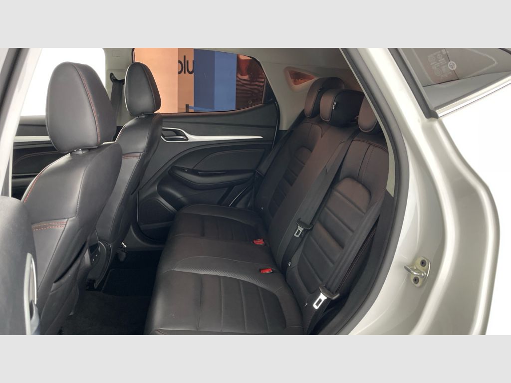 MG ZS - 12
