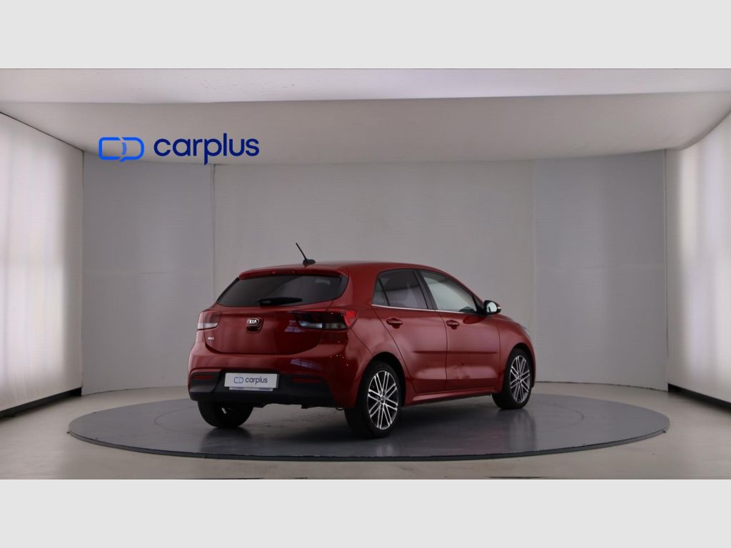 Kia Rio - 5