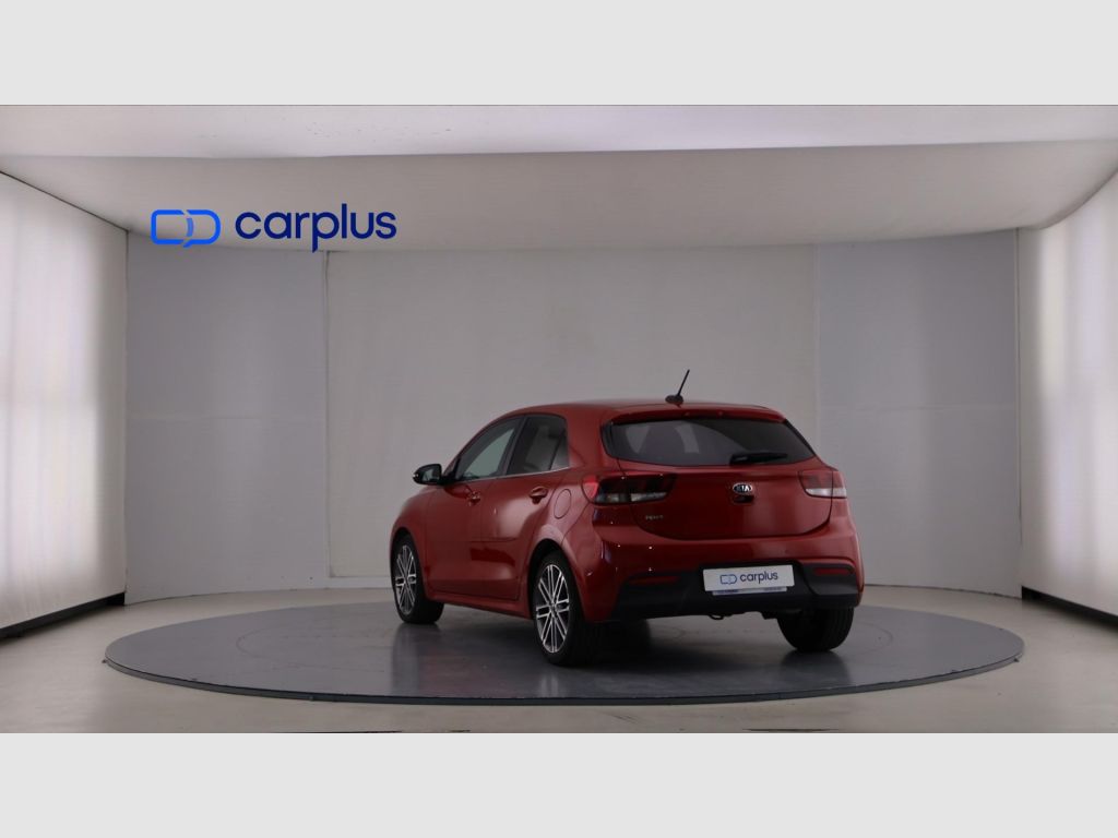 Kia Rio - 7