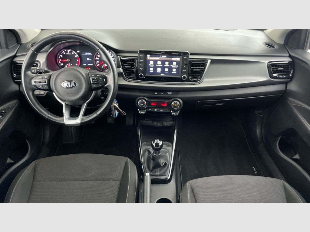 Kia Rio - 11