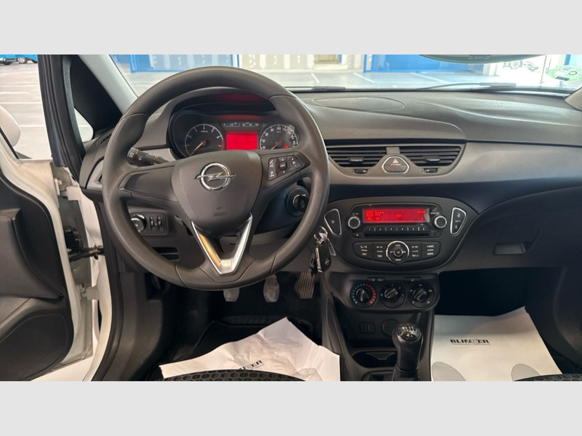 Opel Corsa - 10